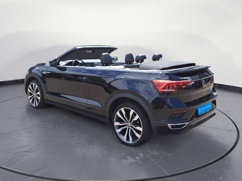 Volkswagen T-Roc 1.5 TSI DSG R-Line - Samsaru's Car Outlet
