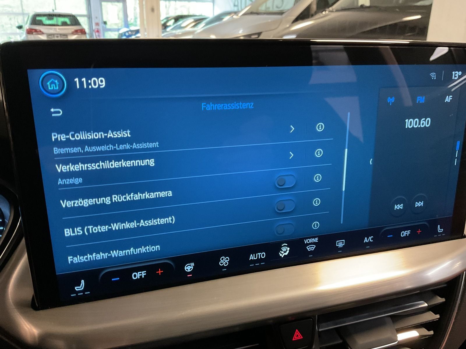 Ford Focus Turnier Titanium Kamera,LED,Widescreen