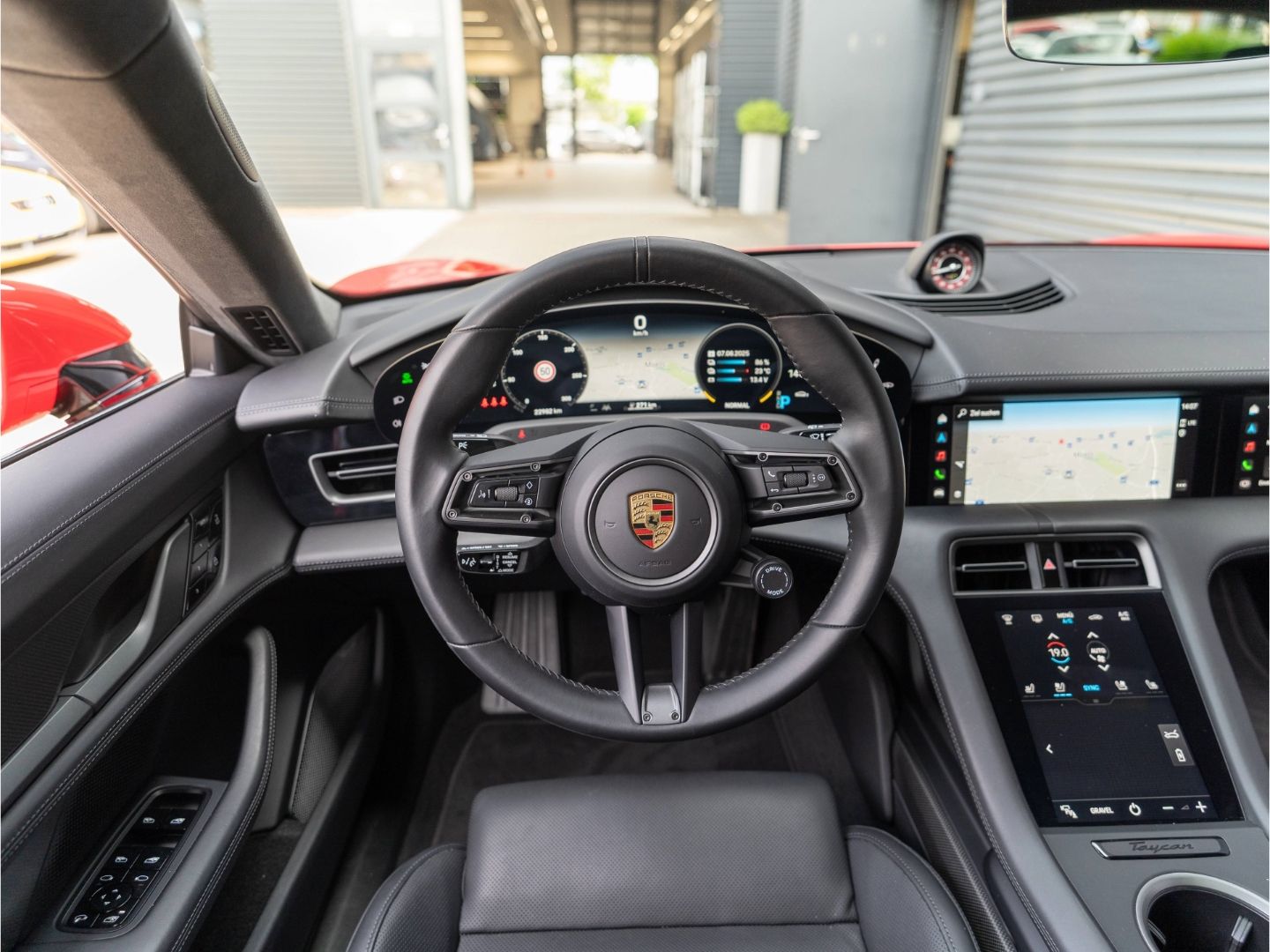 Porsche Taycan Turbo S Cross Turismo Burmester LED-PDLS