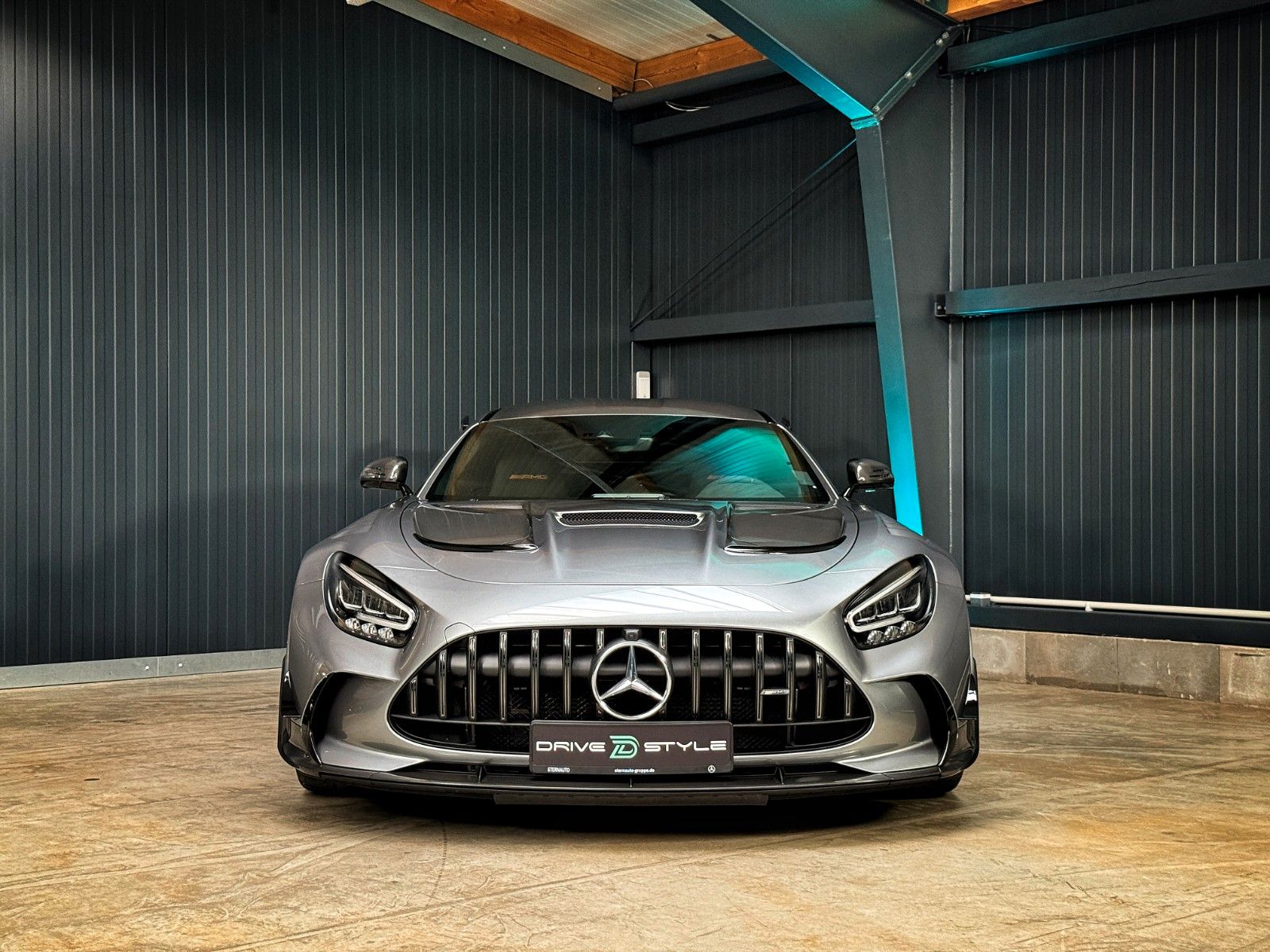 Mercedes-Benz AMG GT Coupe Black Series - Samsaru's Car Outlet