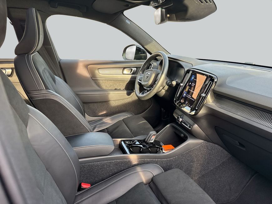 Volvo XC40 T5 Recharge DKG RDesign