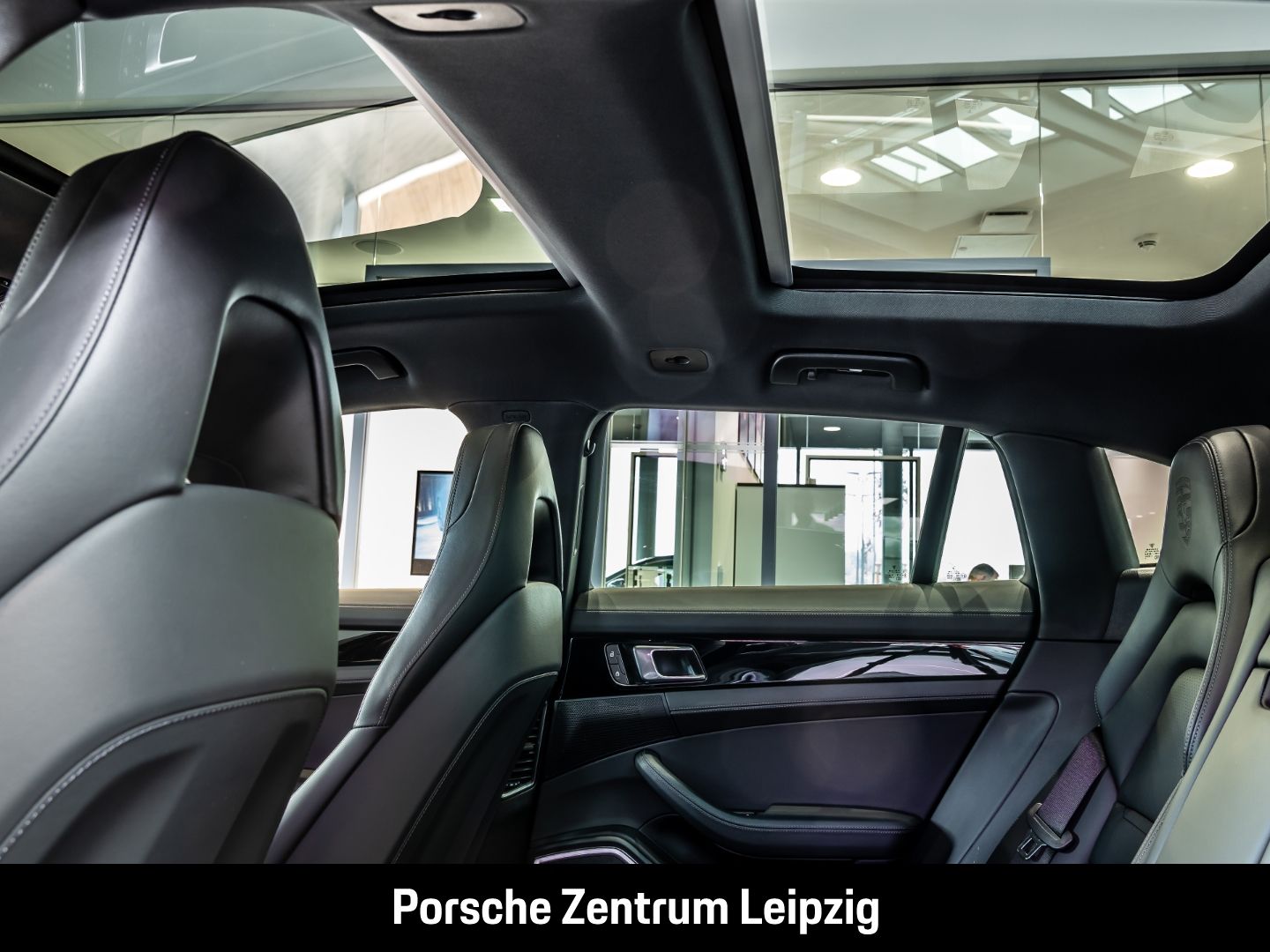 Porsche Panamera 4S E-Hybrid Sport Turismo HUD 21Zoll