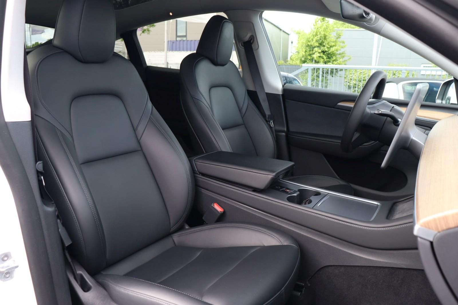 Tesla Model Y Long Range AWD +1.HAND+AHK+MWST+92,2%SOH