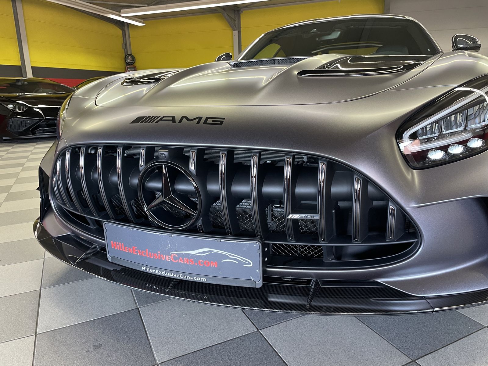 Mercedes-Benz AMG GT Black Series - Samsaru's Car Outlet