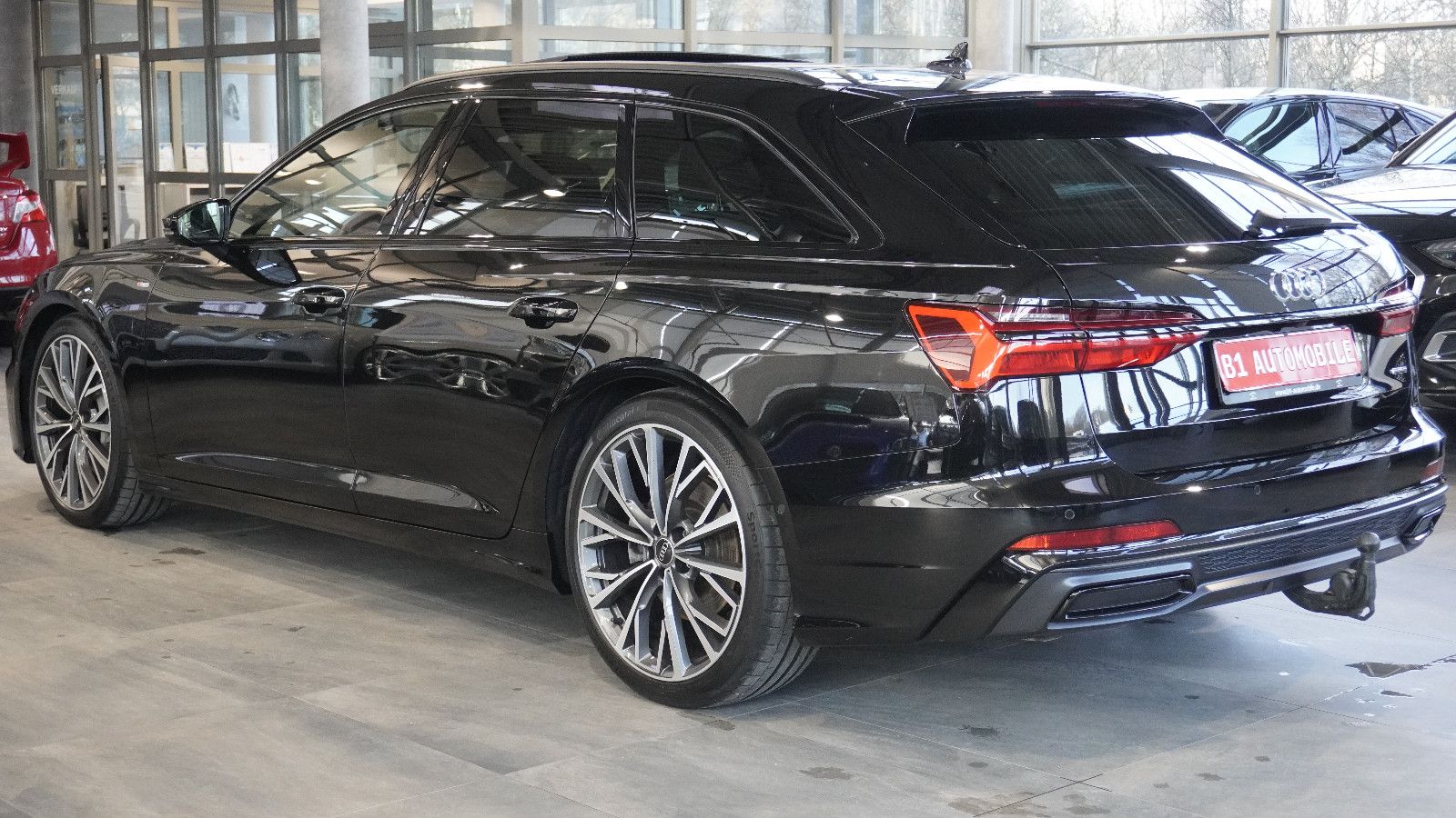 Audi A6 Avant 55 TFSI quattro S-LINE - Samsaru's Car Outlet
