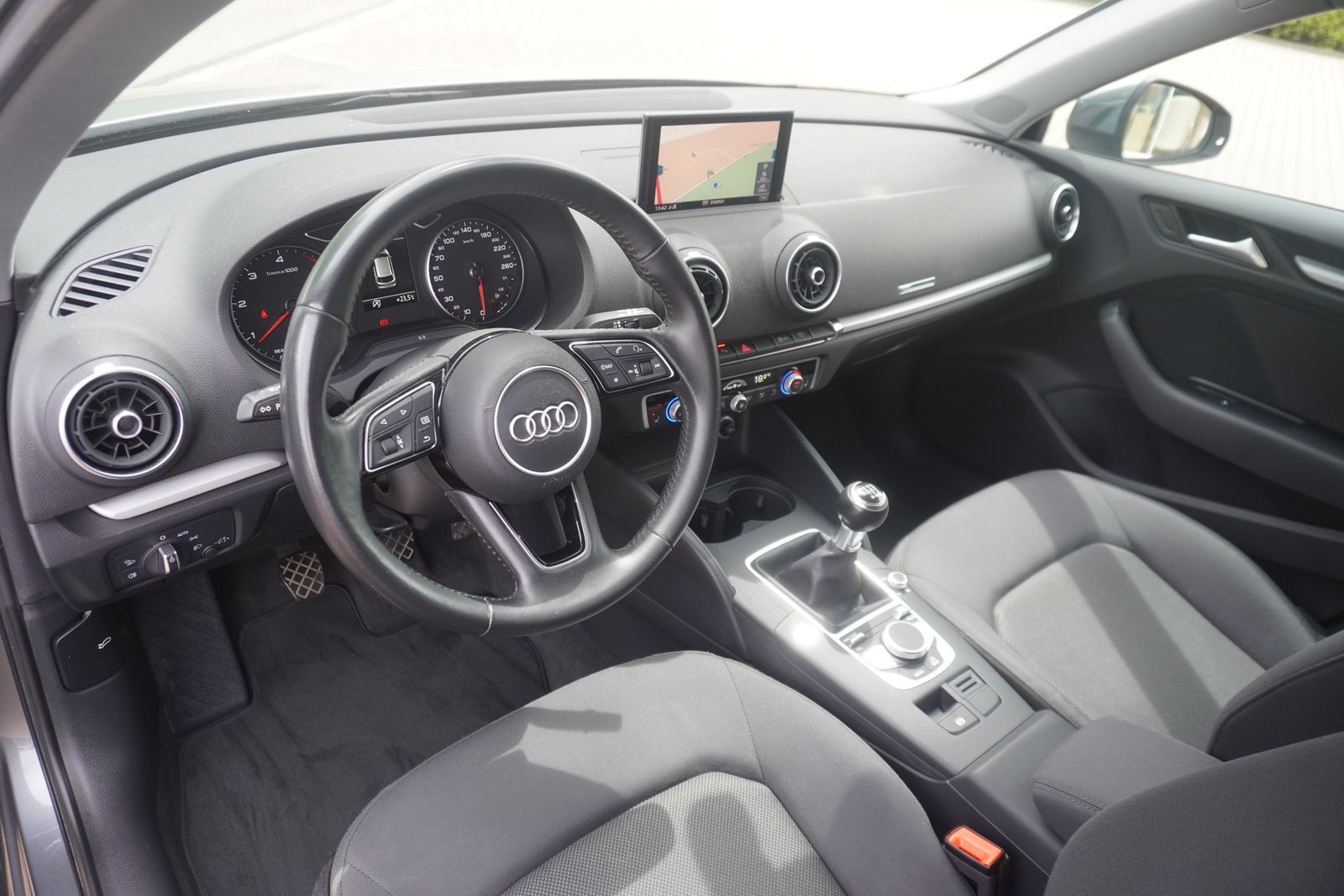 Audi A3 Sportback 35 TDI - Samsaru's Car Outlet
