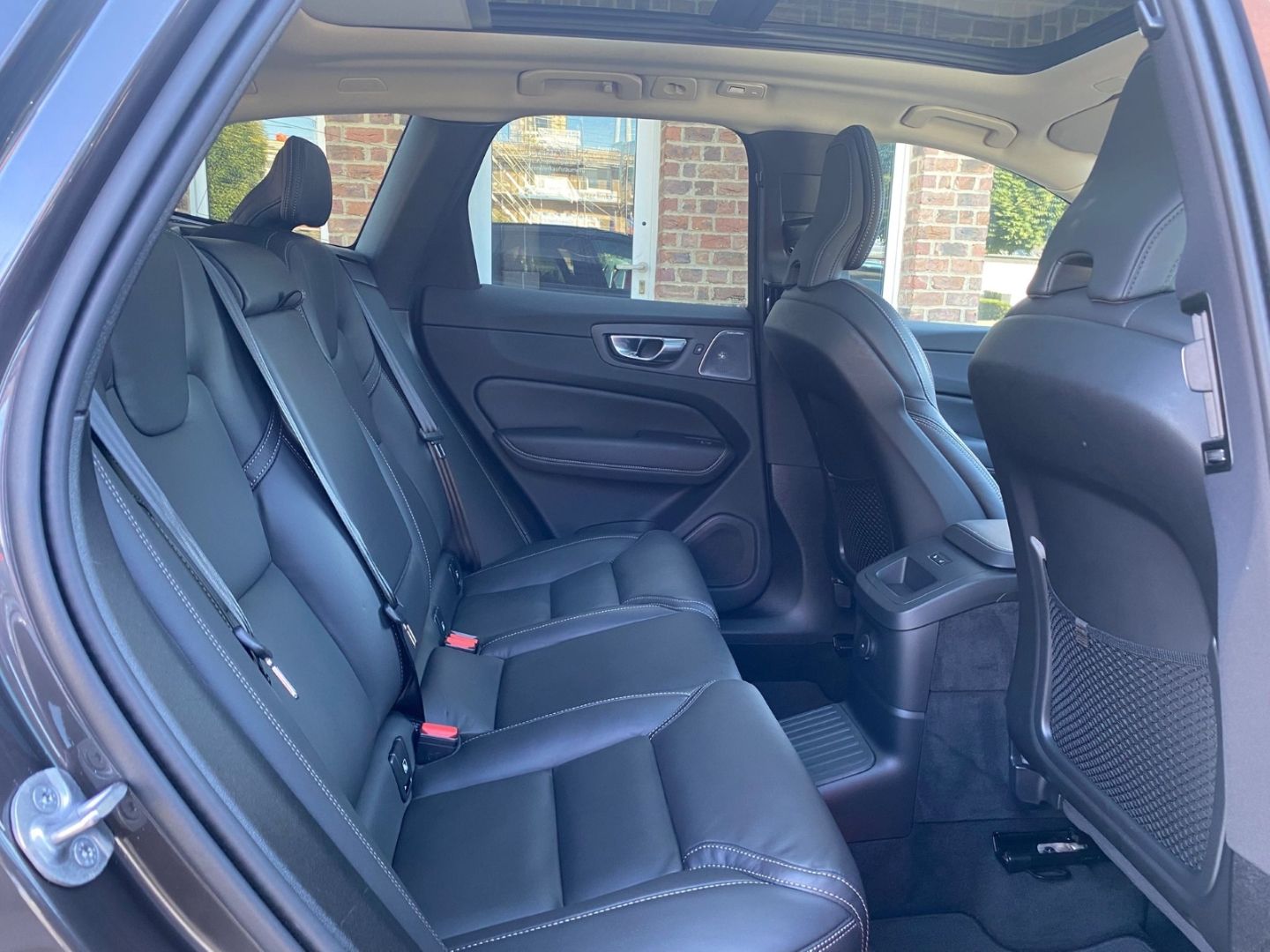 Volvo XC60 T8 Ultra Dark AWD Plug-In Hybrid 360 Pano T