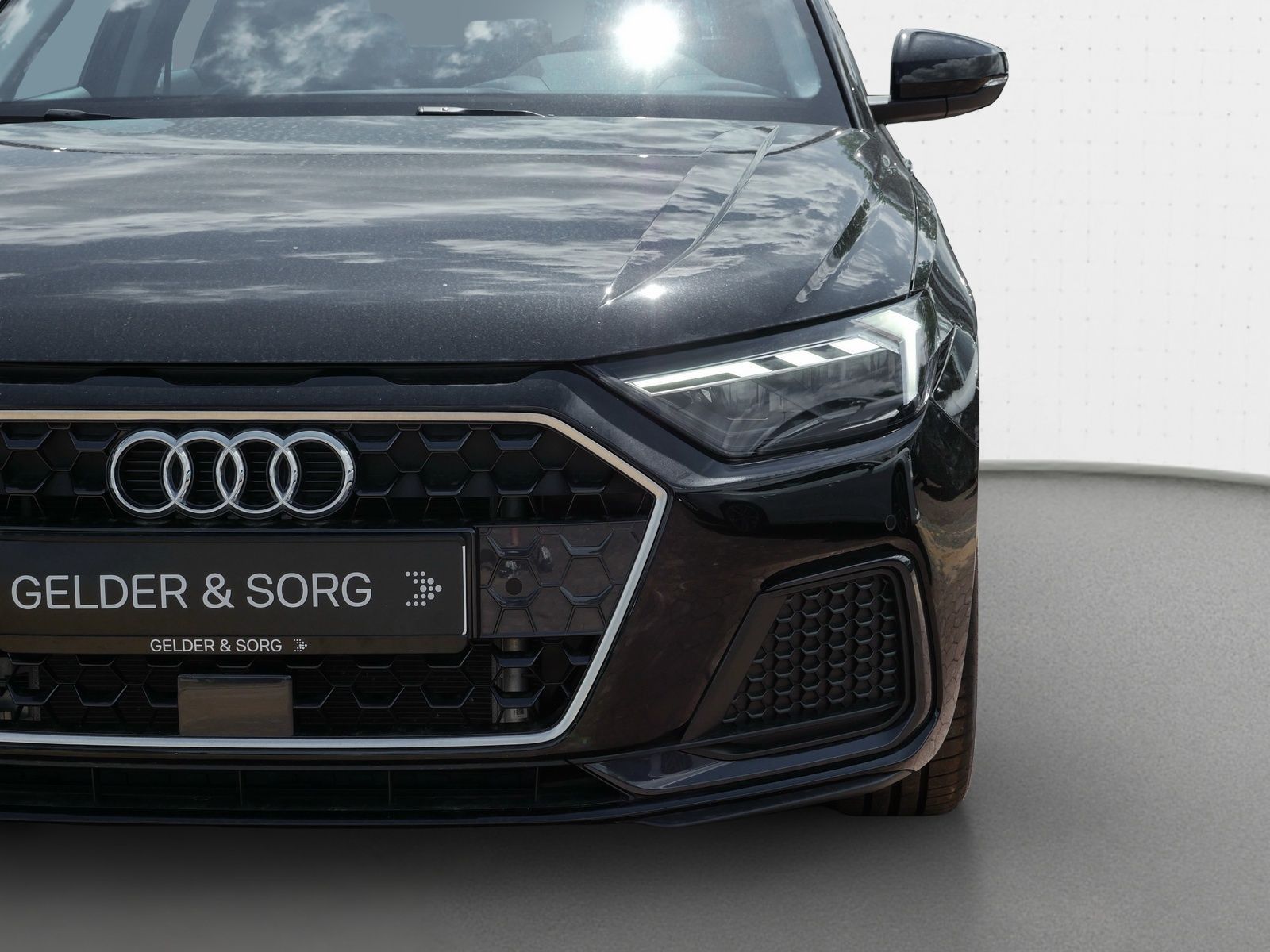 Audi A1 Sportback advanced 25 TFSI - Samsaru's Car Outlet