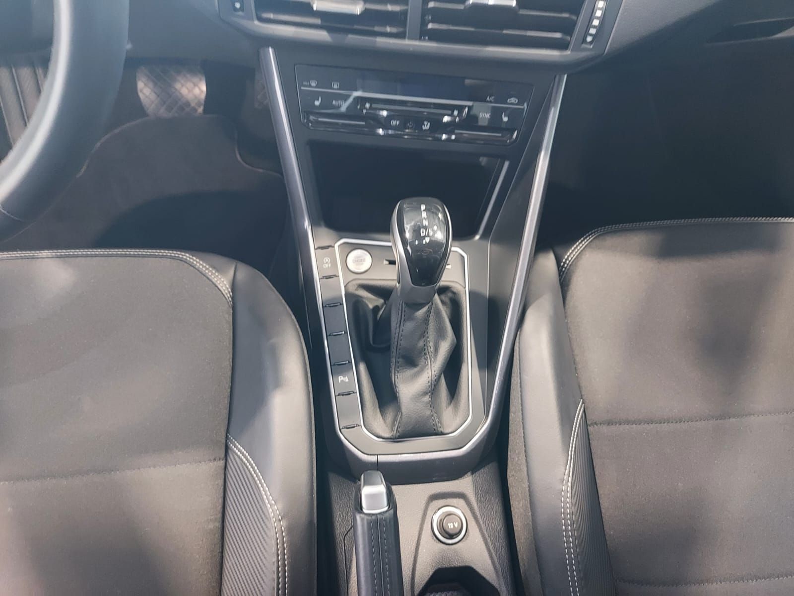 Volkswagen Taigo 1.0 TSI Style - Samsaru's Car Outlet