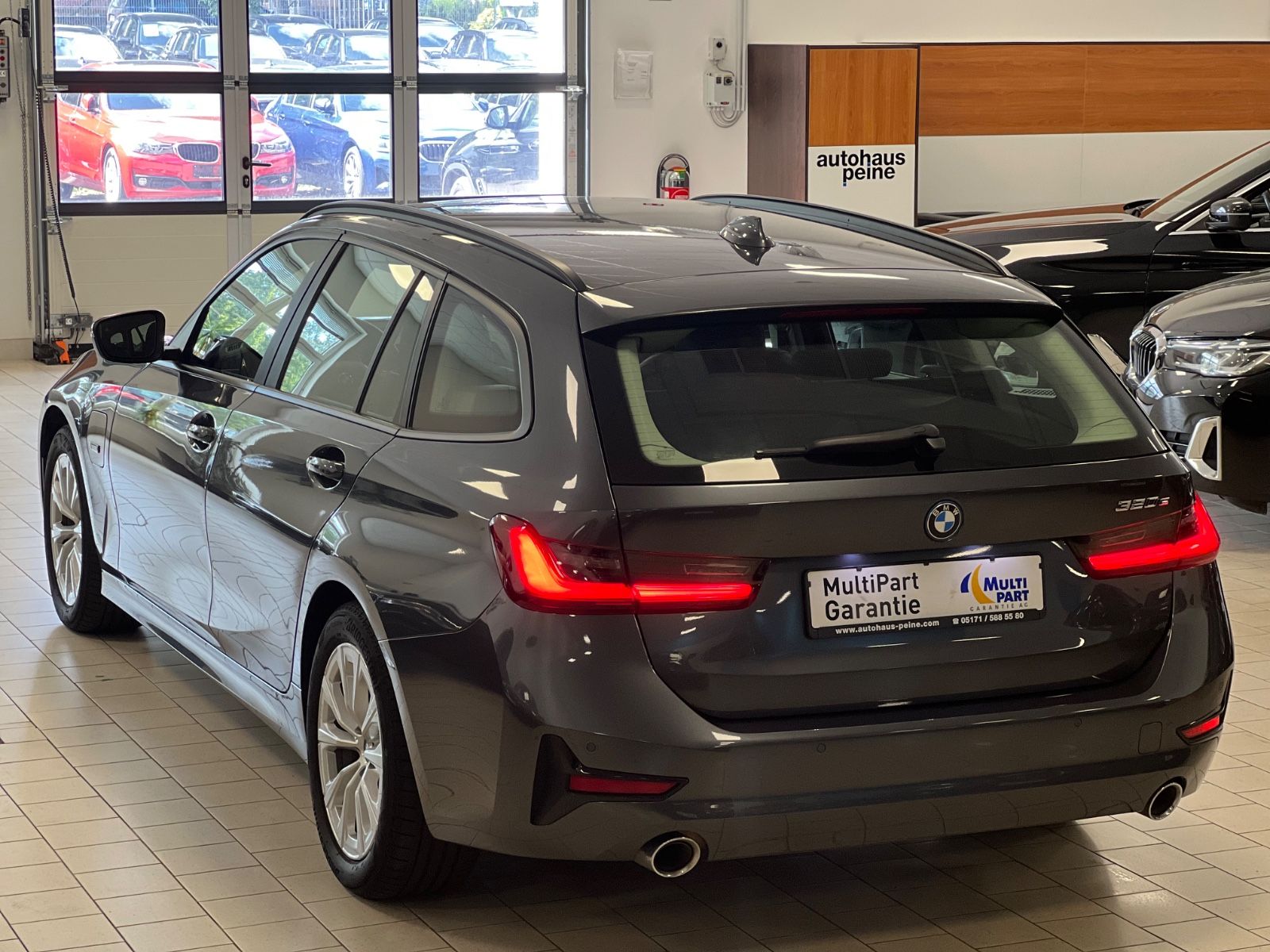 BMW 320e Advantage Aut - Samsaru's Car Outlet