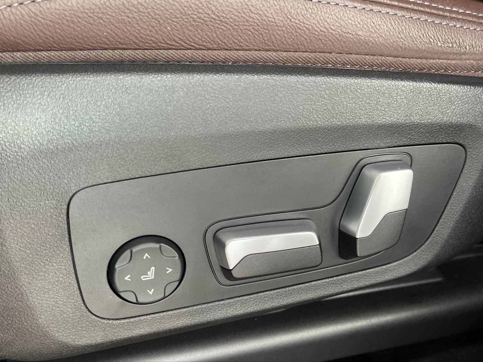 BMW X3 xDrive 30e Facelift Memory Sitzbelüftung