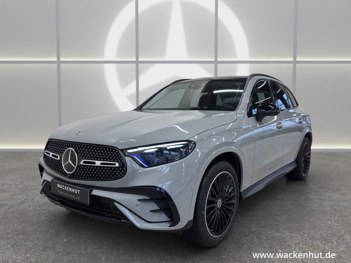 Mercedes-Benz GLC 300 d 4M EDITION AMG LINE NIGHT+AHK+PANO+DIS
