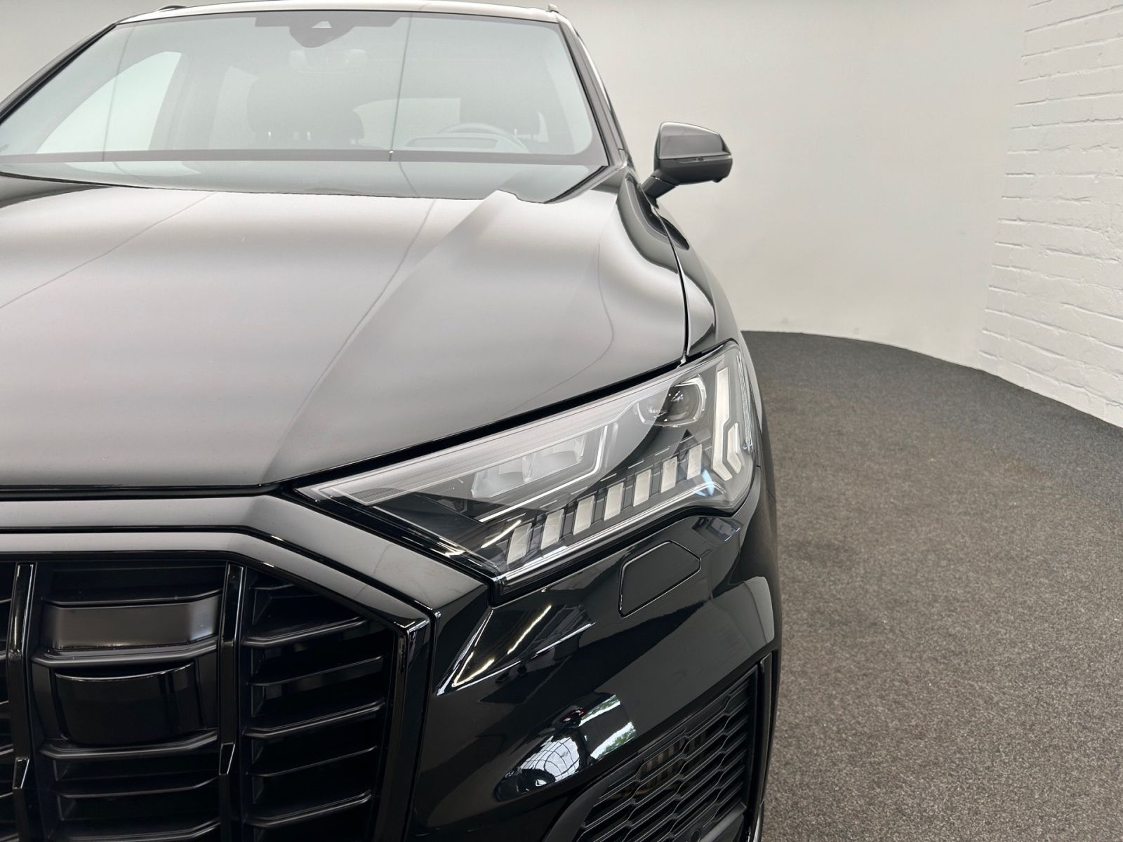 Audi Q7 55 TFSI S line quattro S line*Navi*Matrix*AHK