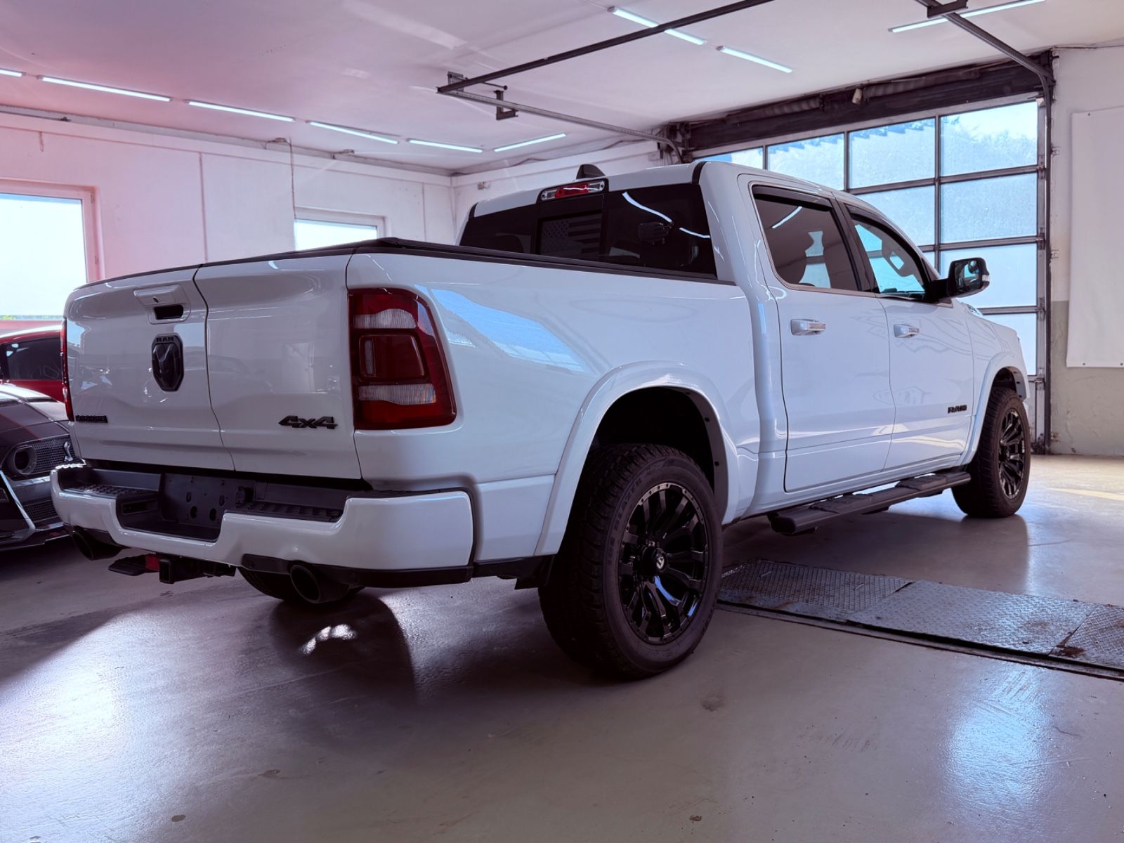 Dodge RAM/LIMITED/BIG SCREEN/