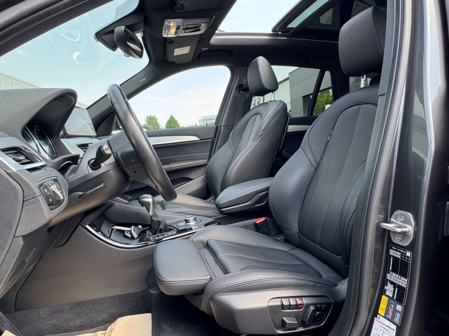 BMW X1 xDrive25e M SPORT - Samsaru's Car Outlet