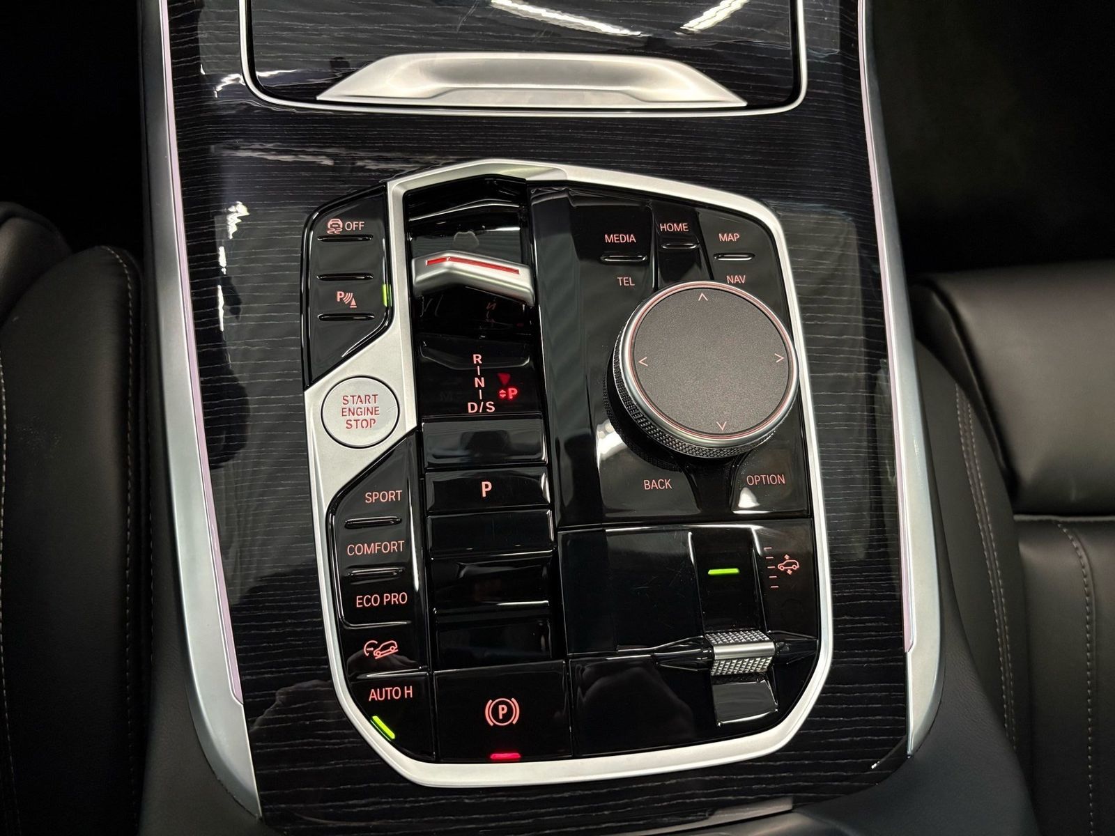 BMW X7 xDrive40d MSport Pro DA/PA Prof SkyLounge 22"