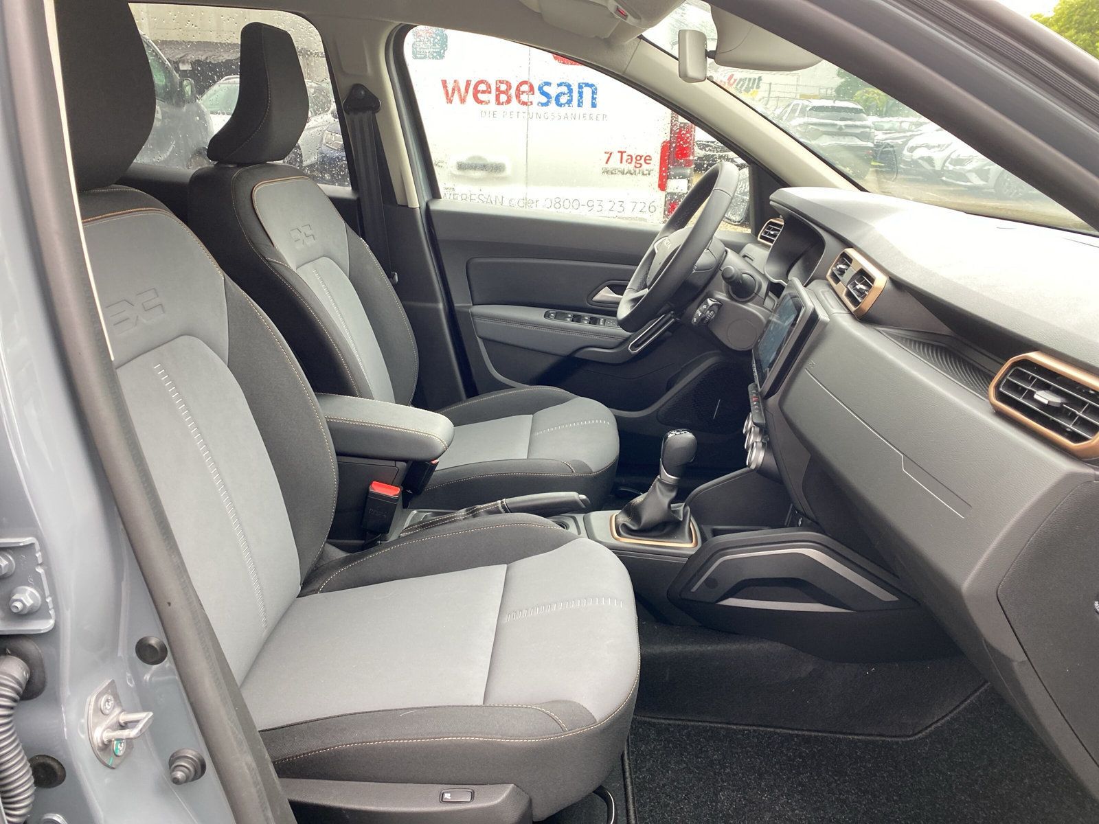 Dacia Duster Extreme TCe 150 EDC - Samsaru's Car Outlet