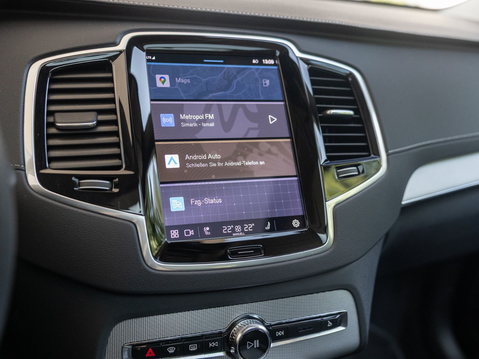 Volvo XC90 Ultimate T8 Bright Recharge Plug-In Hybrid