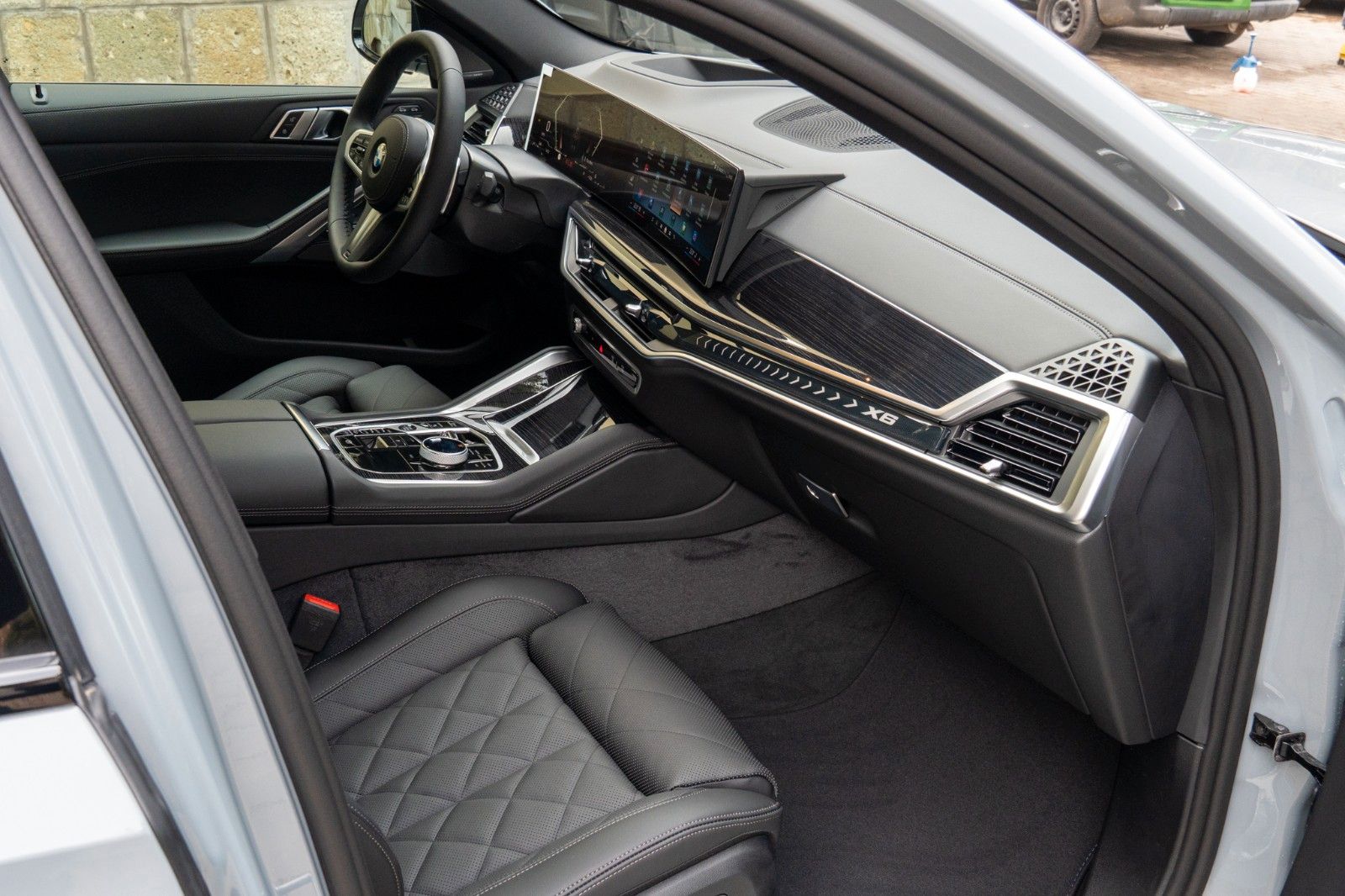 BMW X6 40d M SPORT - Samsaru's Car Outlet