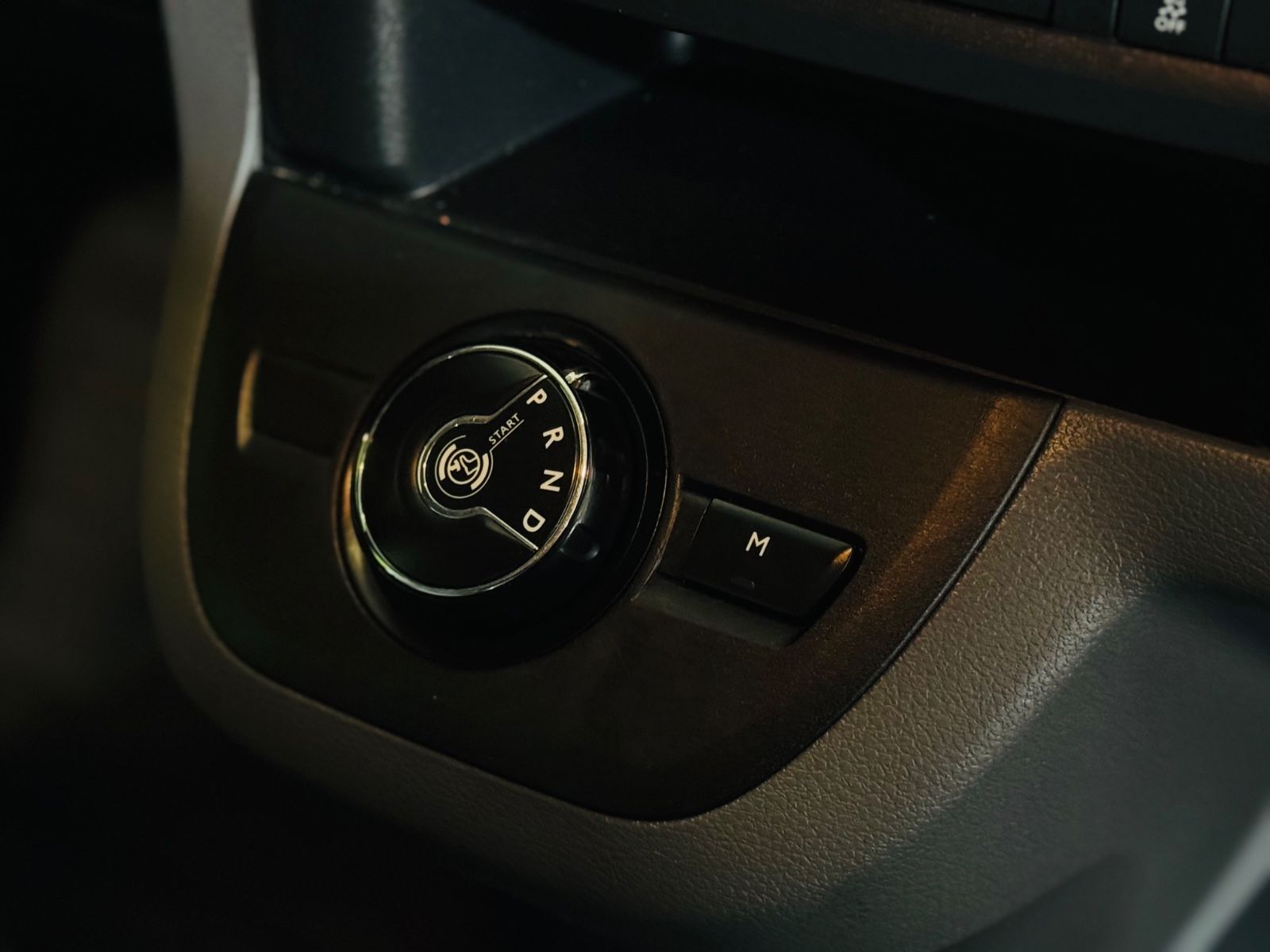 Peugeot Expert Kasten Premium - Samsaru's Car Outlet