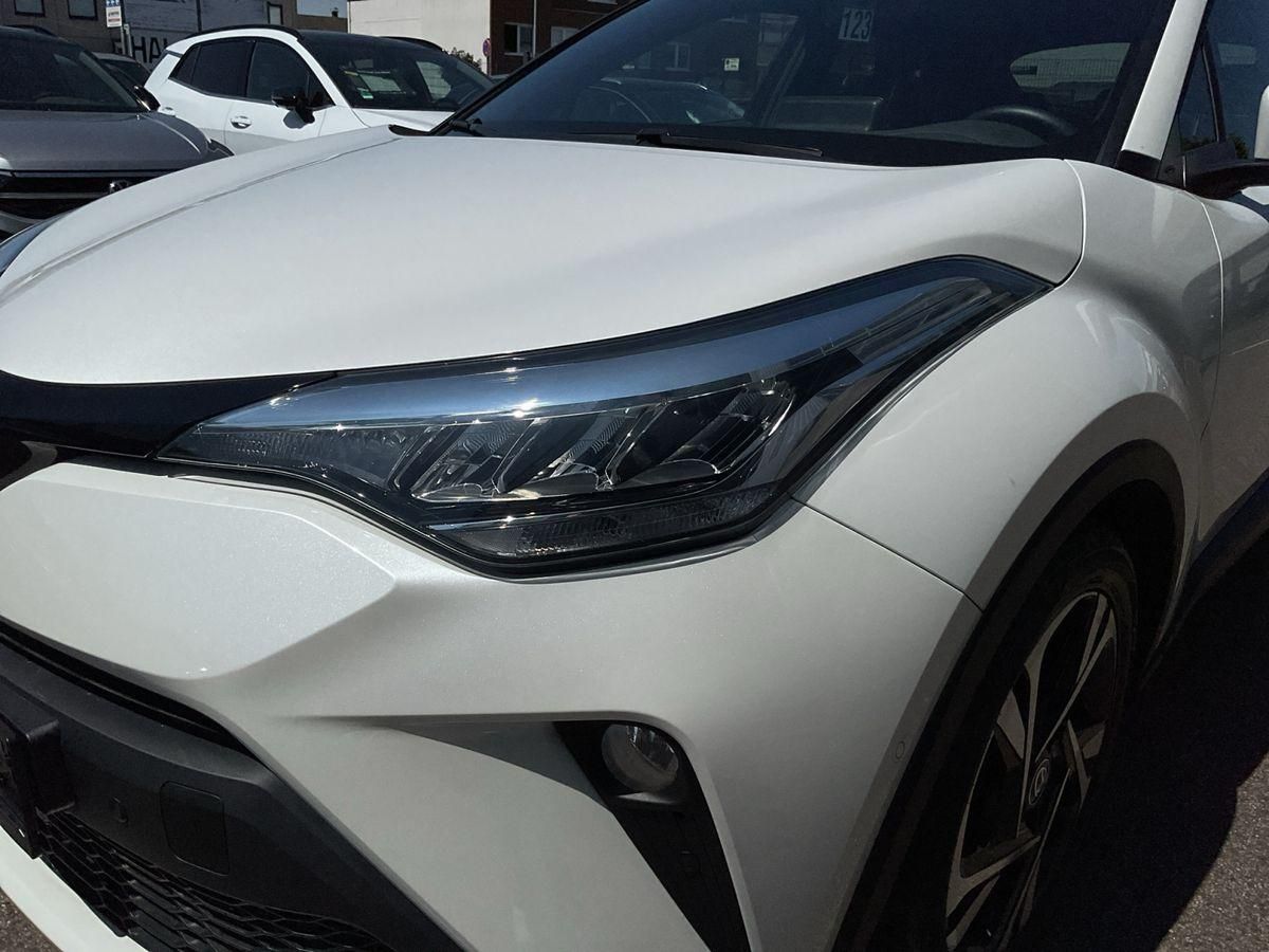 Toyota C-HR HYBRID - Samsaru's Car Outlet