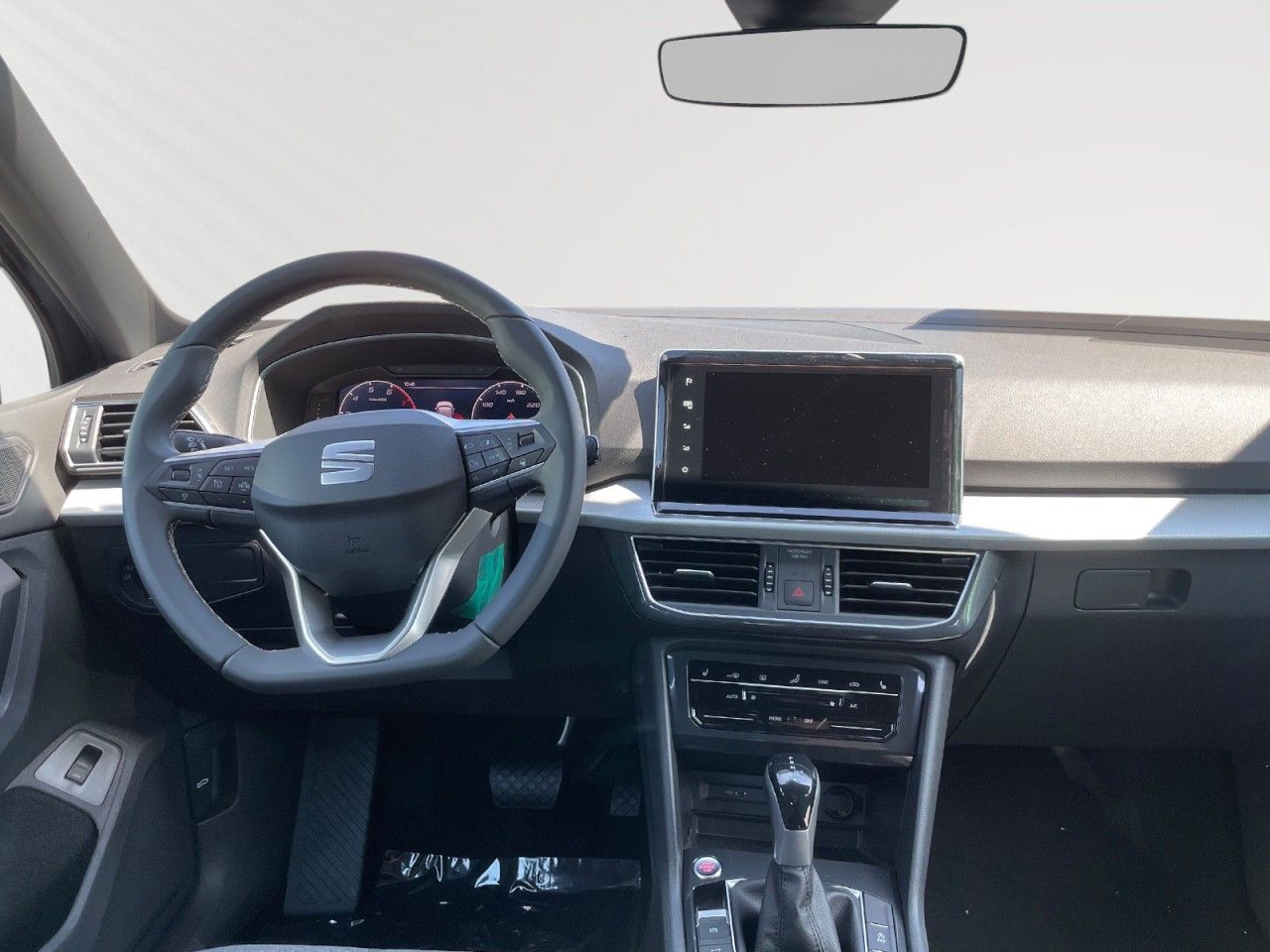 Seat Tarraco Style 1.5TSi DSG AHK Sitzh. Navi 7 Sitz.