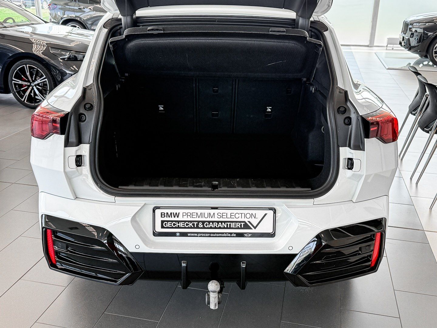 BMW X2 xDrive20d M-SPORT + HUD + ACC+ PA+ + DA+ AHK