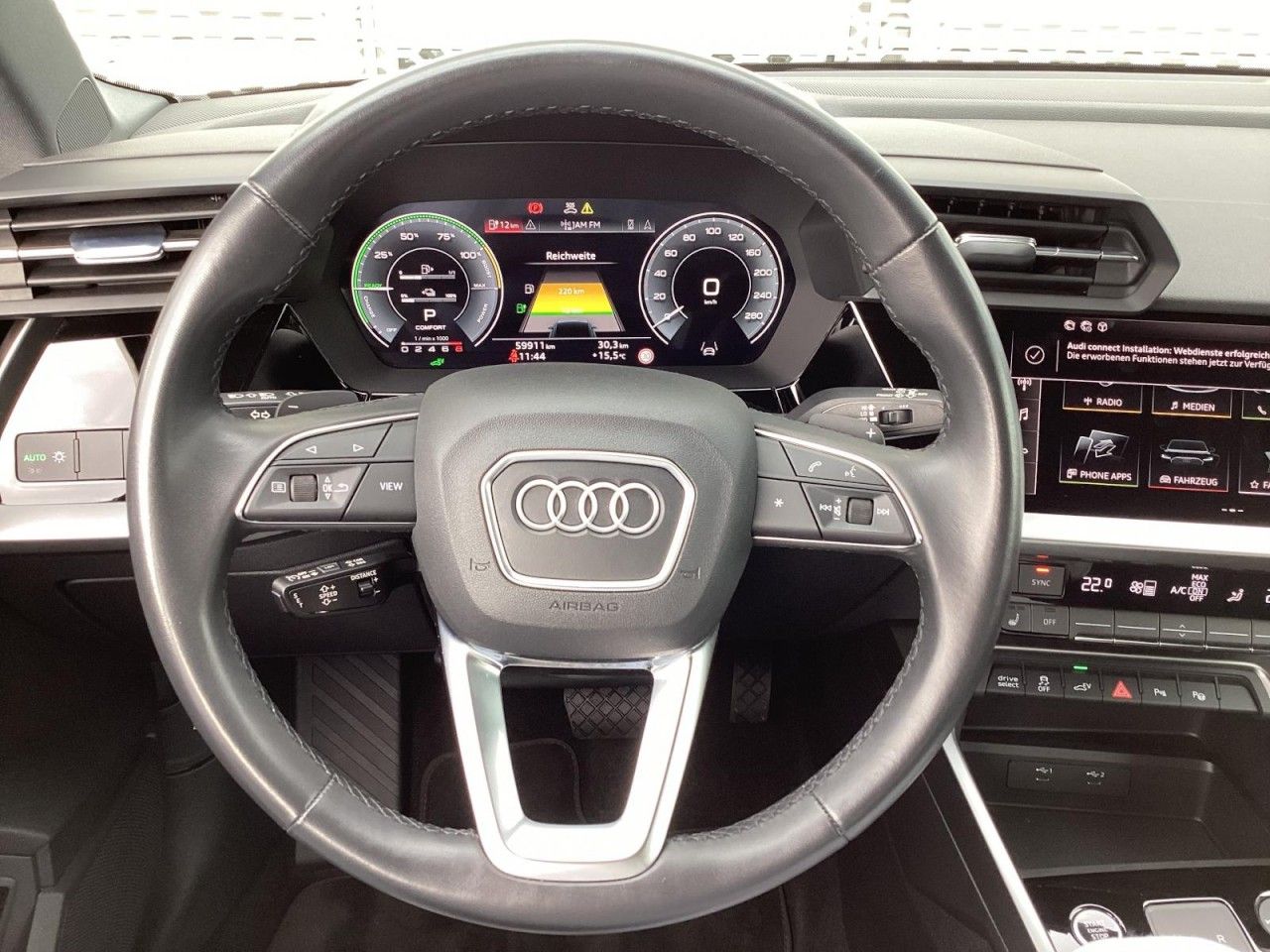 Audi A3 Sportback 40 TFSI e S tronic LED Navi ACC AHK