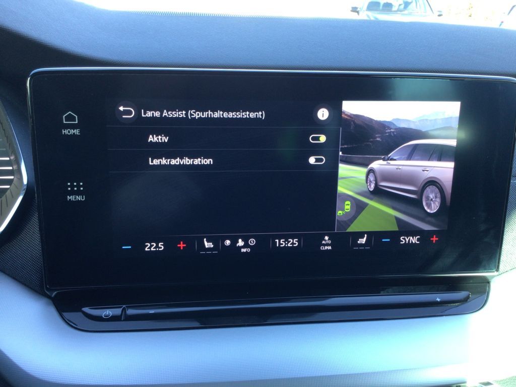 Skoda Octavia Combi 1.5 TSI Sportline - Samsaru's Car Outlet