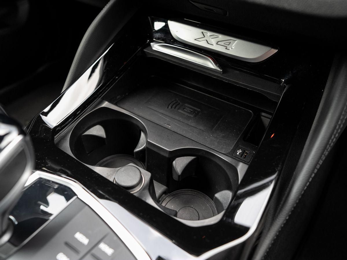 BMW X4 xDrive30i M-Sport AHK PANO HuD ACC Laser KoZg