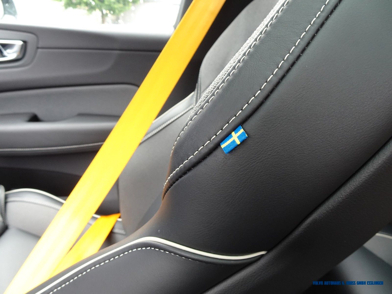 Volvo KEIN 180km/h XC60 T8 AWD Polestar Engineered