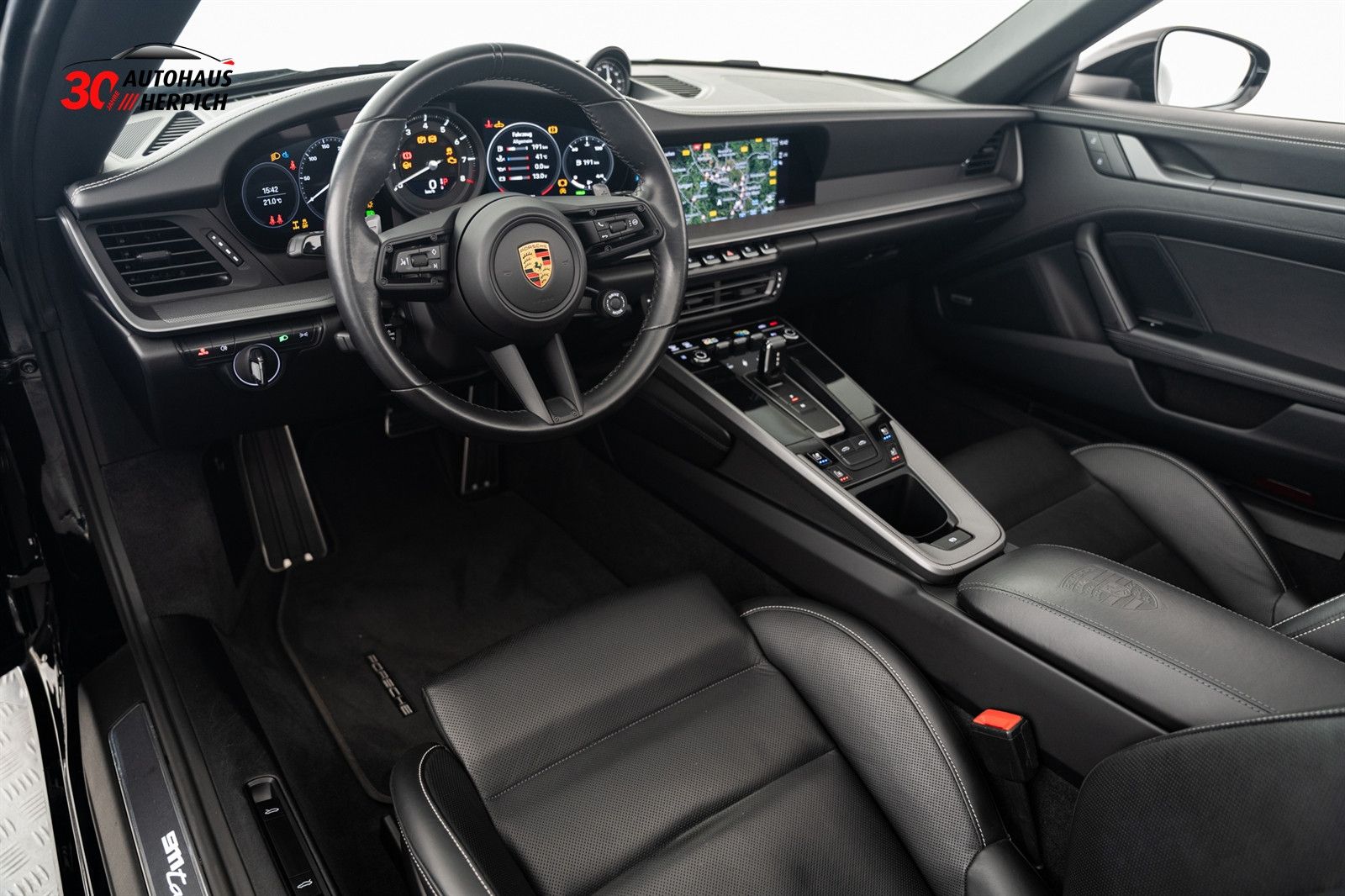 Porsche 992 .1 Targa 4S SportDesign Lift Matrix HAL Inno
