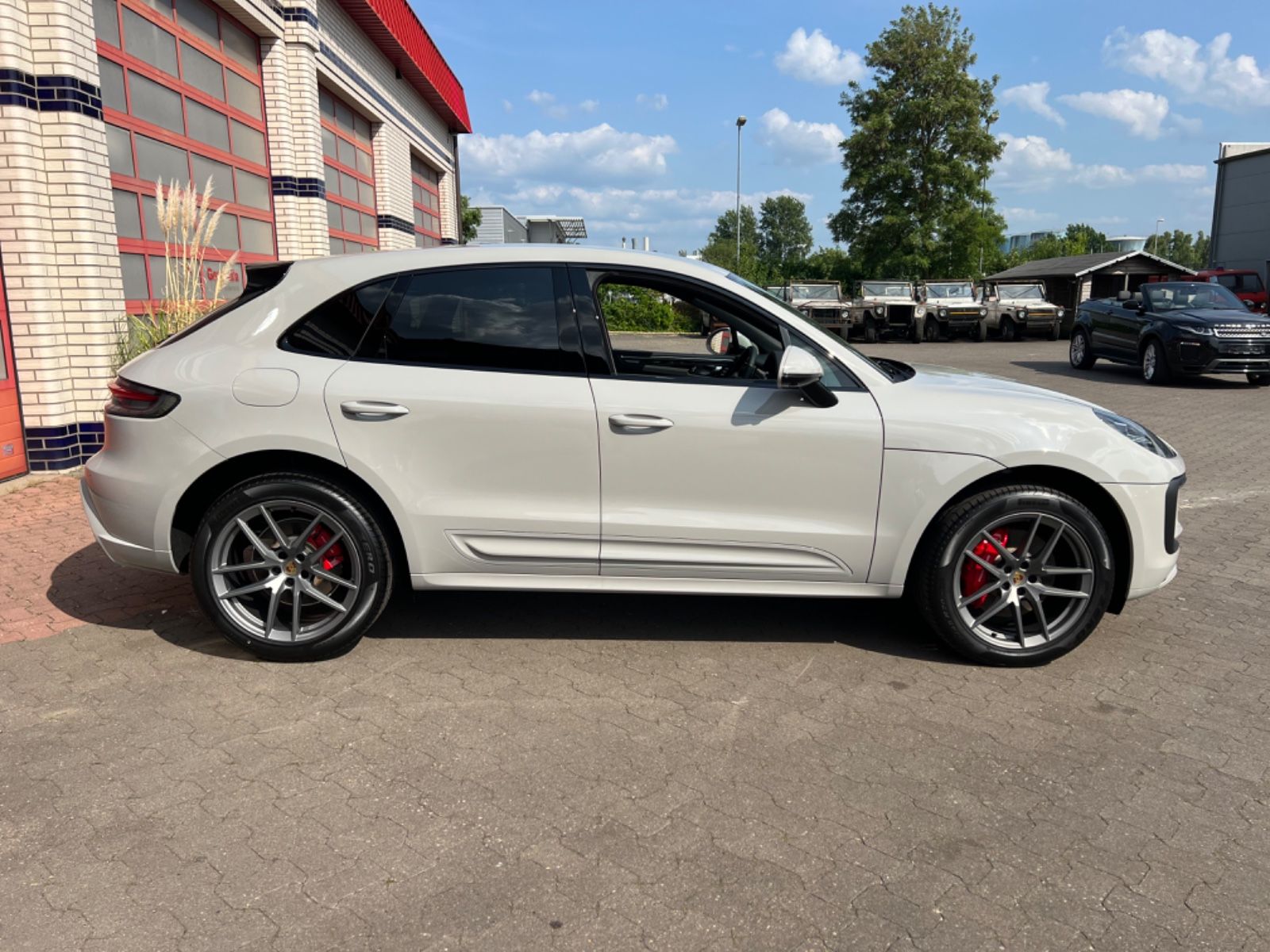 Porsche MACAN S SPORT DESIGN, RHD RECHTSLENKER