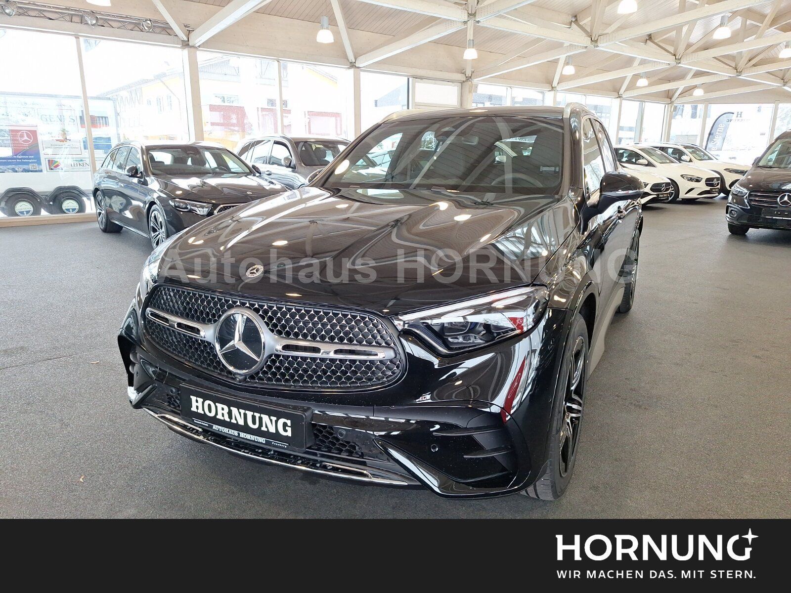 Mercedes-Benz GLC 300 d AMG 4M Edition 360° Distr AHK Memo 20"