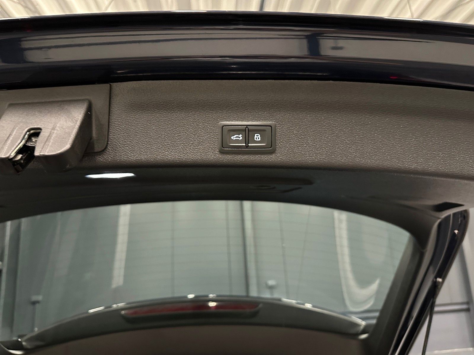 Audi A6 Avant 50 TDI quattro Sport - Samsaru's Car Outlet