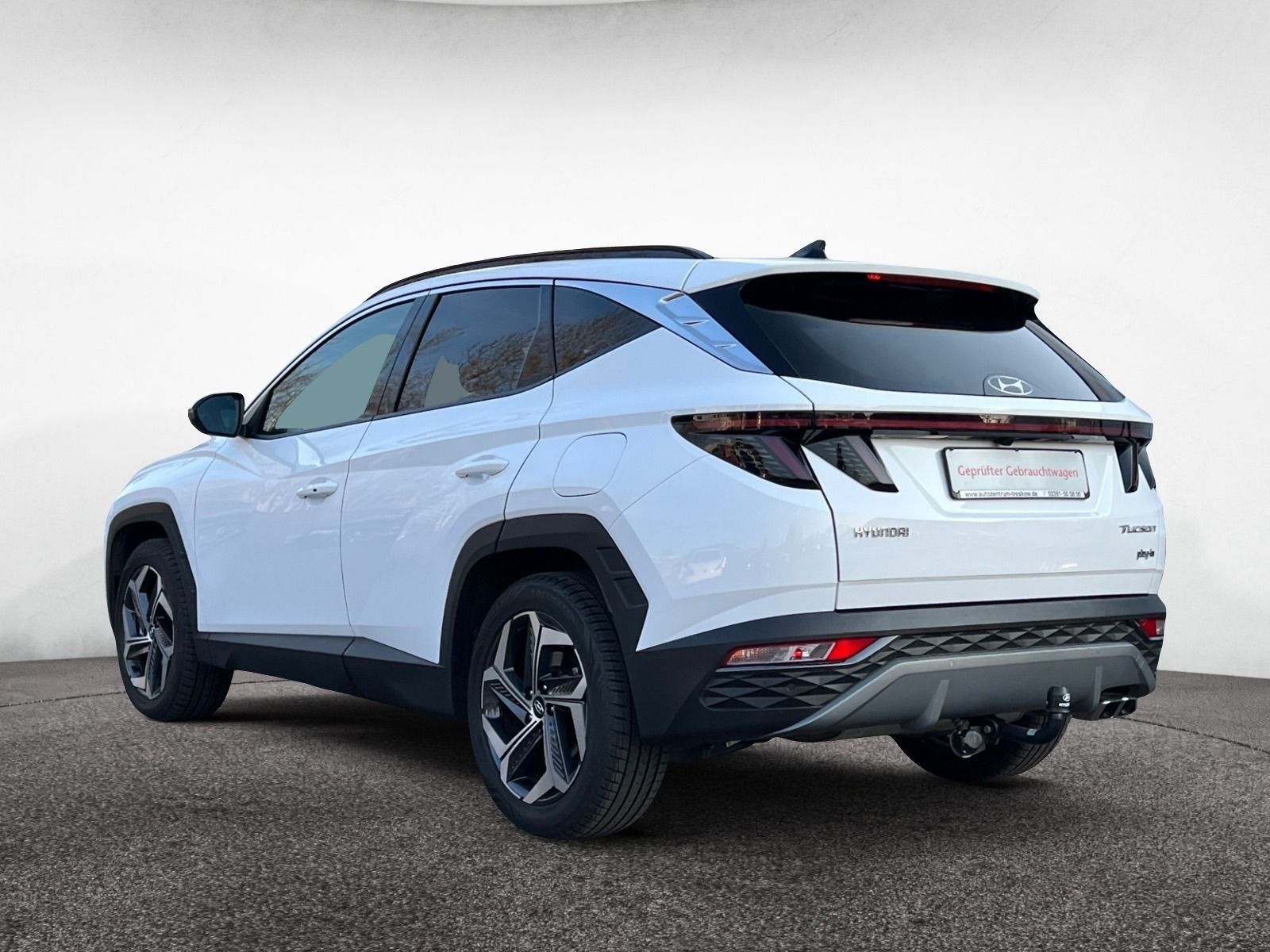Hyundai Tucson 1.6 T-GDI Trend Plug-In Hybrid 4WD - Samsaru's Car Outlet