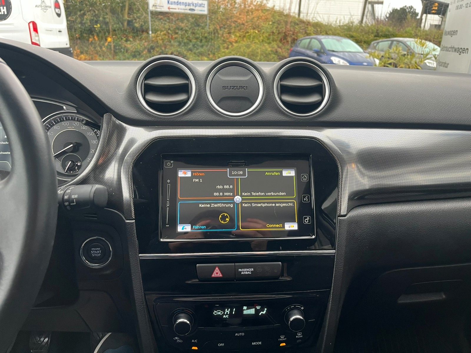 Suzuki Vitara 1.4 Comfort+ - Samsaru's Car Outlet