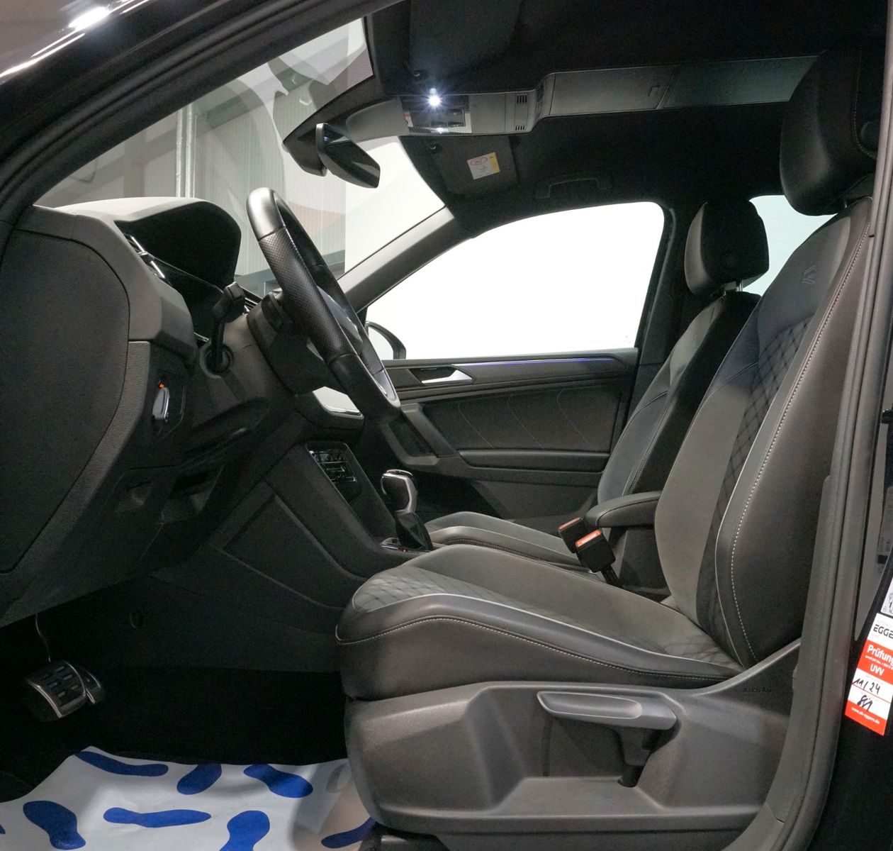 Volkswagen Tiguan R-Line 4Motion 2.0 TDI*IQ.Light*AHK*RfK