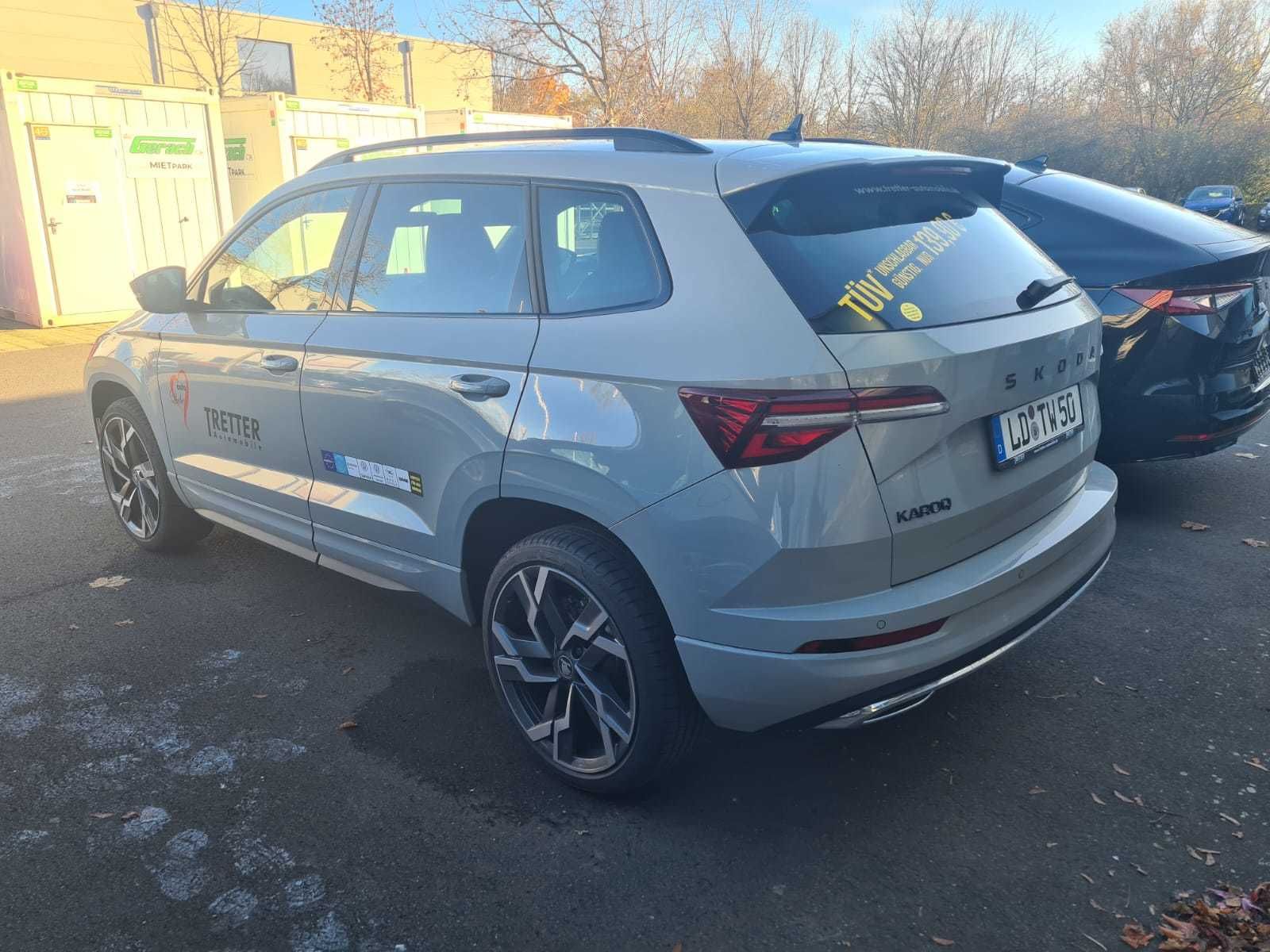 Skoda Karoq Sportline 1.5 TSI DSG Lounge AHK Matrix