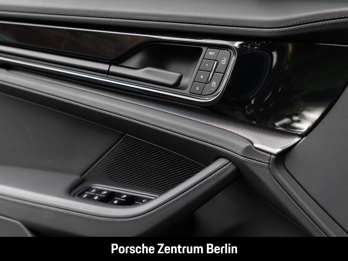Porsche Panamera 4 BOSE Luftfederung Panorama LED-Matrix