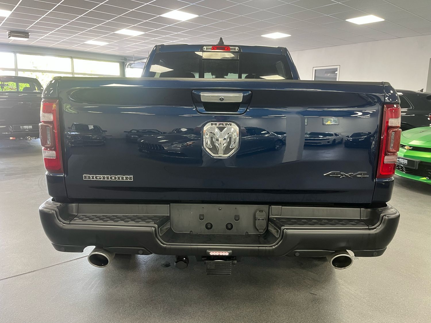 Dodge RAM 5,7l V8 CrewCab/LED/AHK/SHZ/Navi