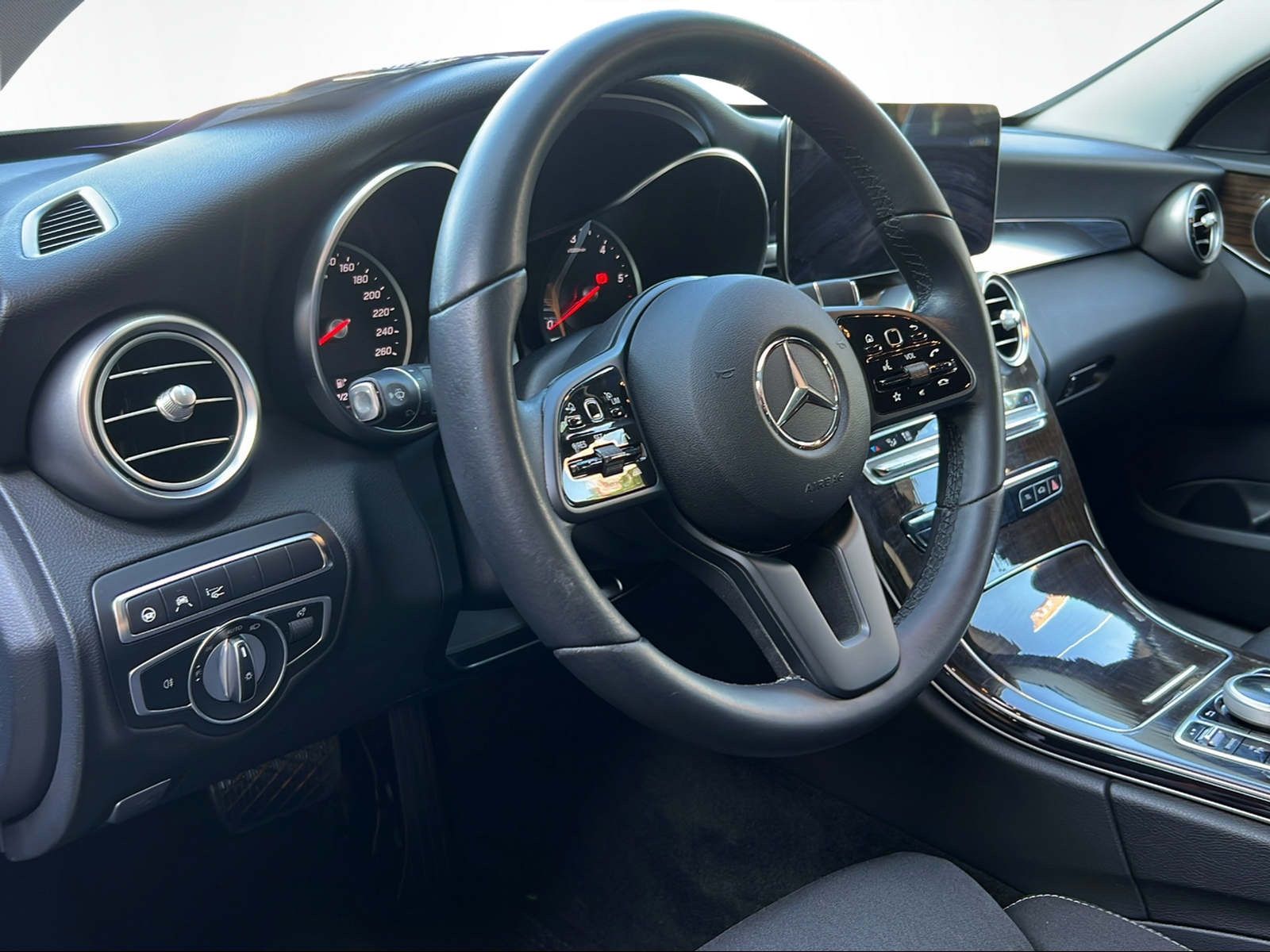 Mercedes-Benz C 220d Avantgarde Business PLUS - Samsaru's Car Outlet