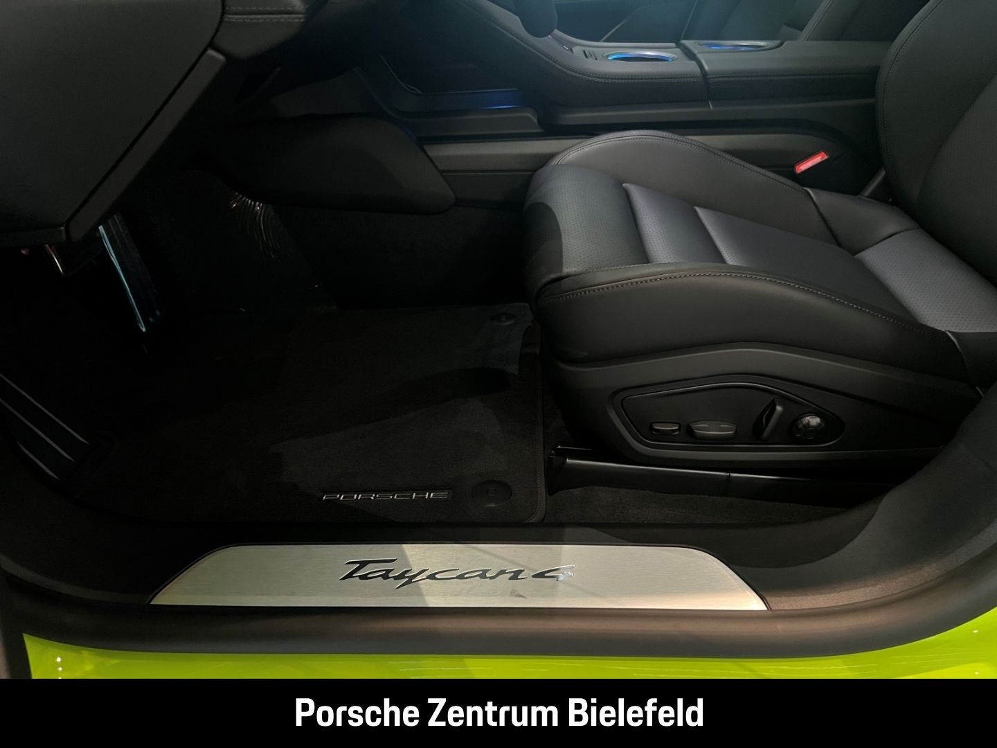 Porsche Taycan 4 Cross Turismo BOSE Performancebatterie+