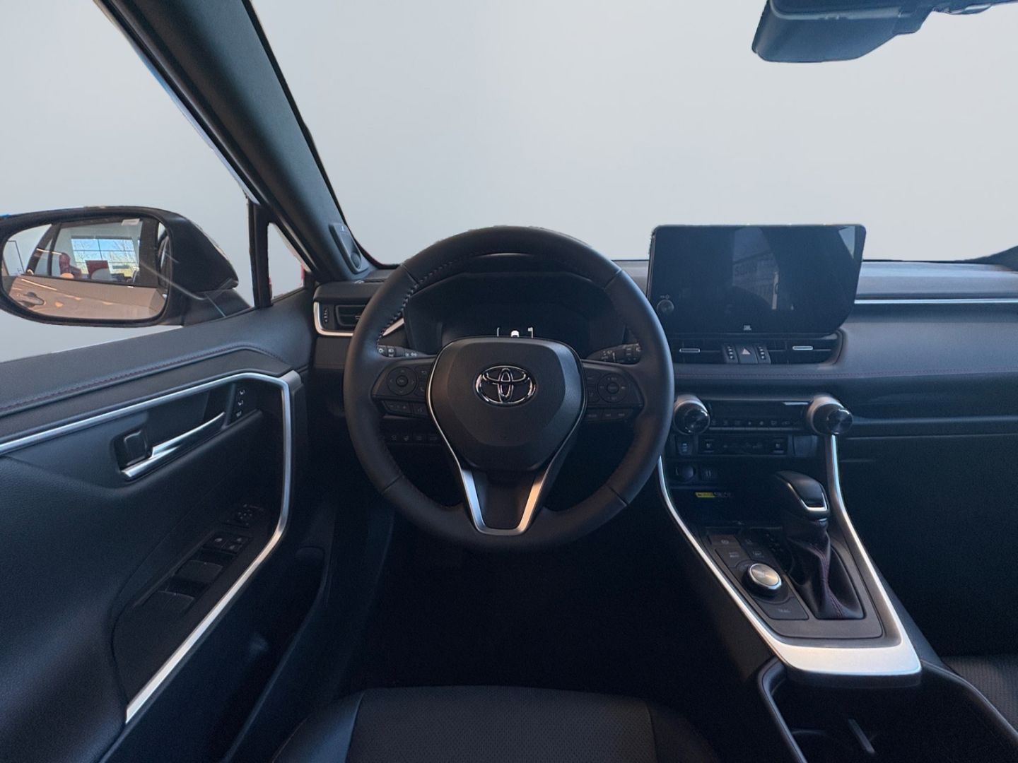 Toyota RAV 4 Plug-in-Hybrid Style 8 Fach bereift