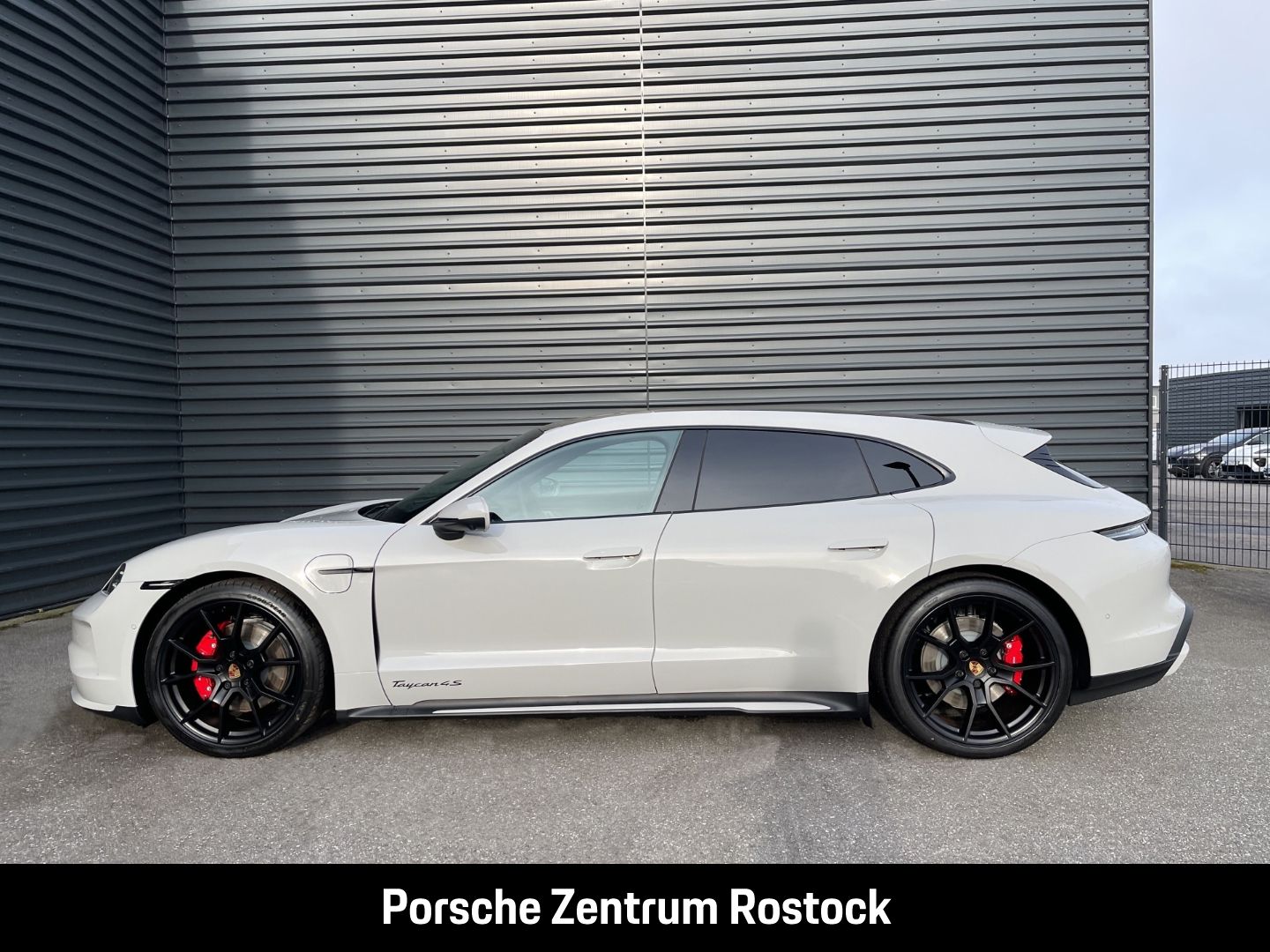 Porsche Taycan 4S Sport Turismo InnoDrive LED-Matrix