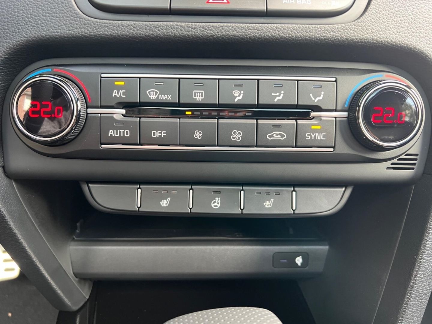Kia ProCeed 1.5 GT-Line - Samsaru's Car Outlet