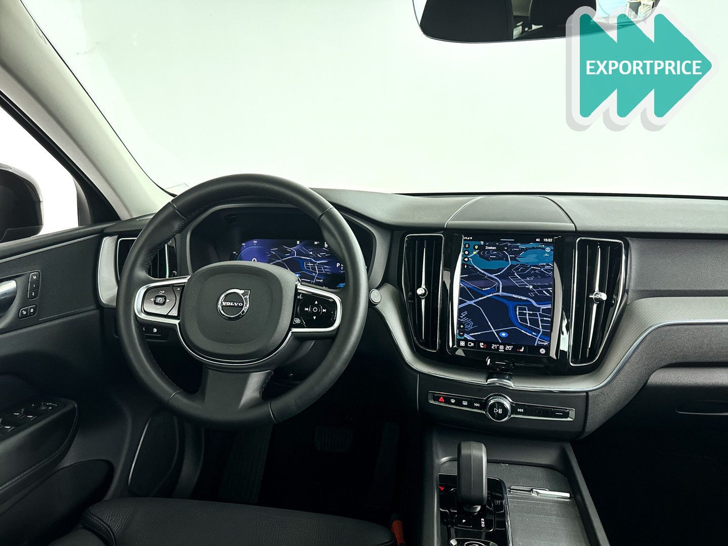 Volvo XC60 T6 Plug-in hybrid AWD Plus Dark | panorama