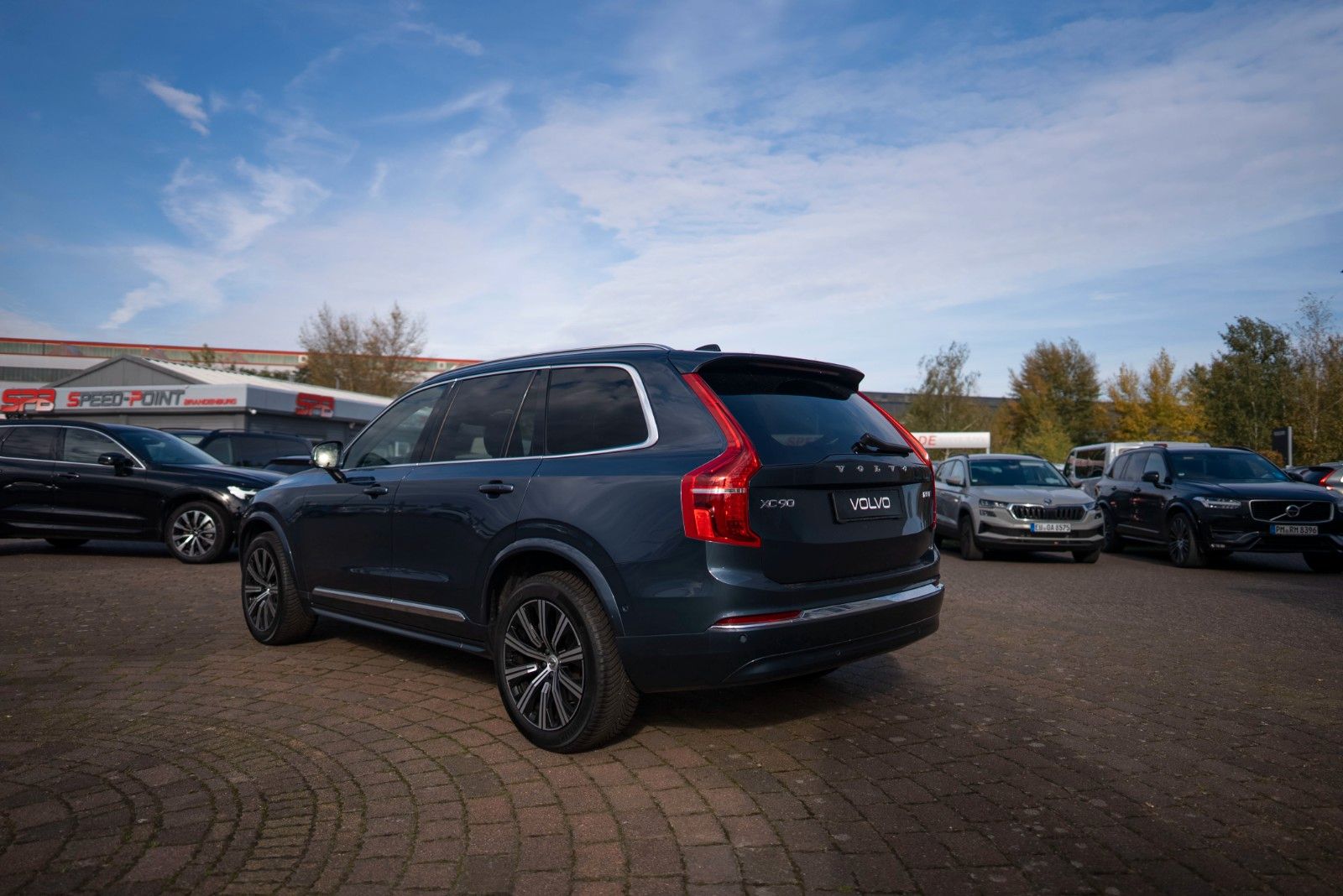 Volvo XC90 B5 Diesel Plus AWD Pano AHK Standhz. BLIS