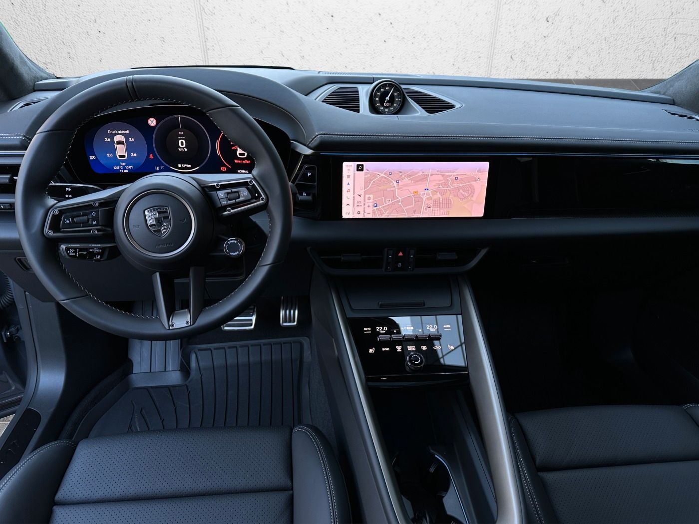 Porsche Macan Turbo - Samsaru's Car Outlet