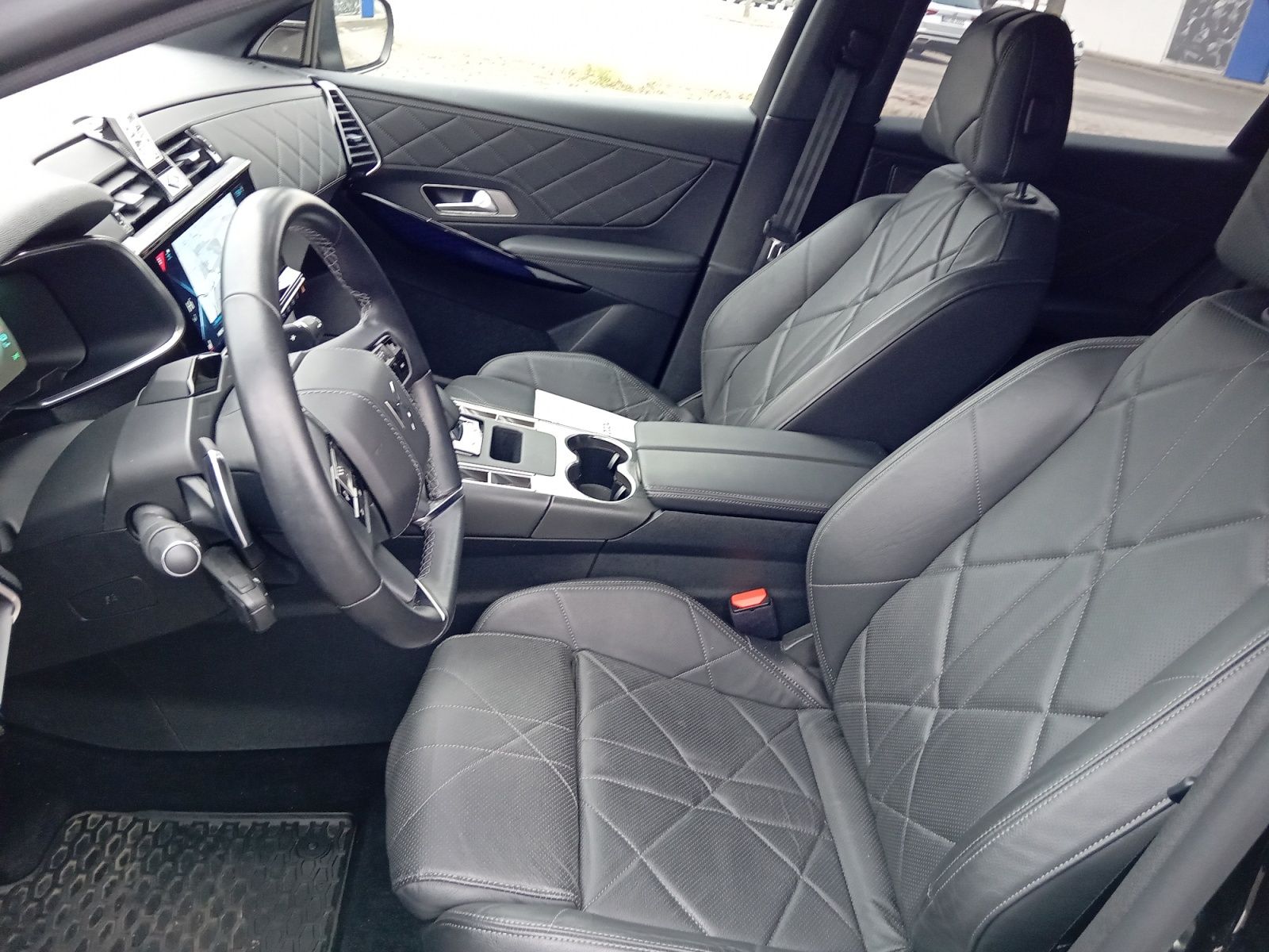 DS Automobiles DS7 Rivoli ACC+LED+Navi+SHZ+LM